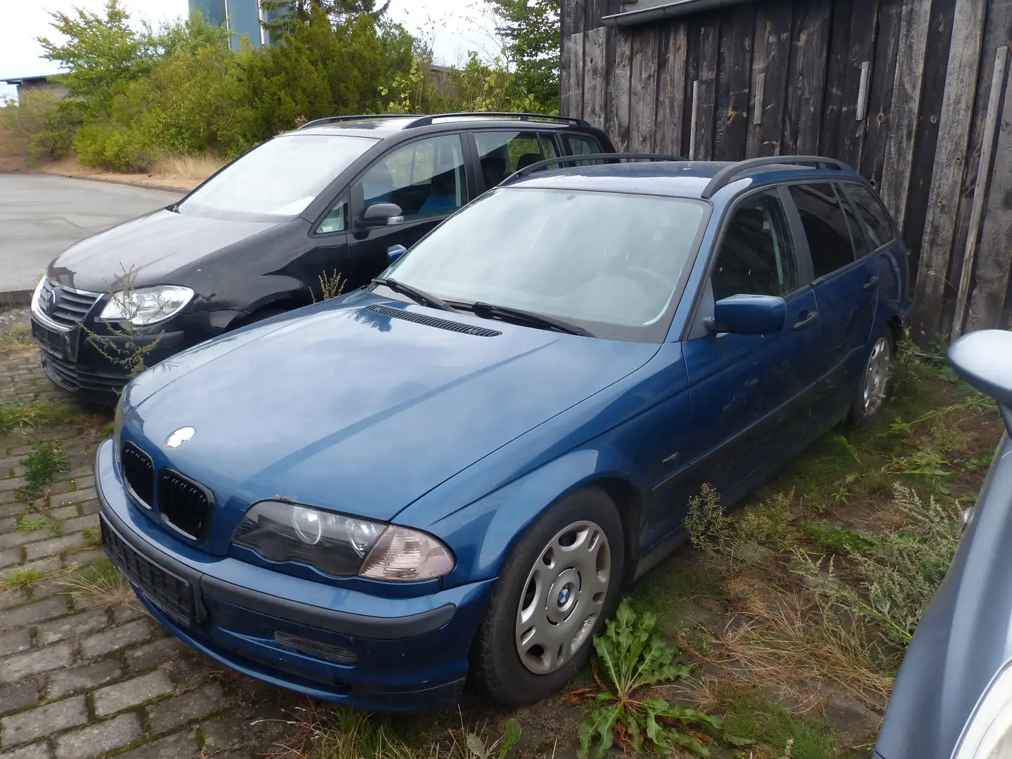 BMW 318 318i touring Klimaautomatik Tempomat HU/AU 06/2023 Blau - 1