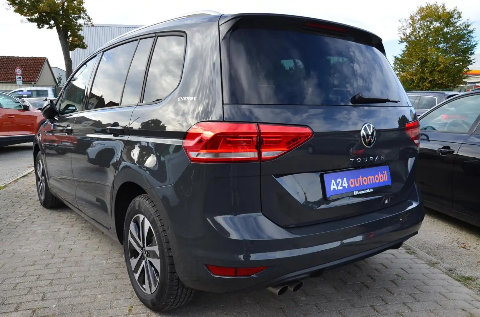 Volkswagen Touran 2.0 TDI Comfortline Energy Navi 7 Sitze AHK Gris - 2