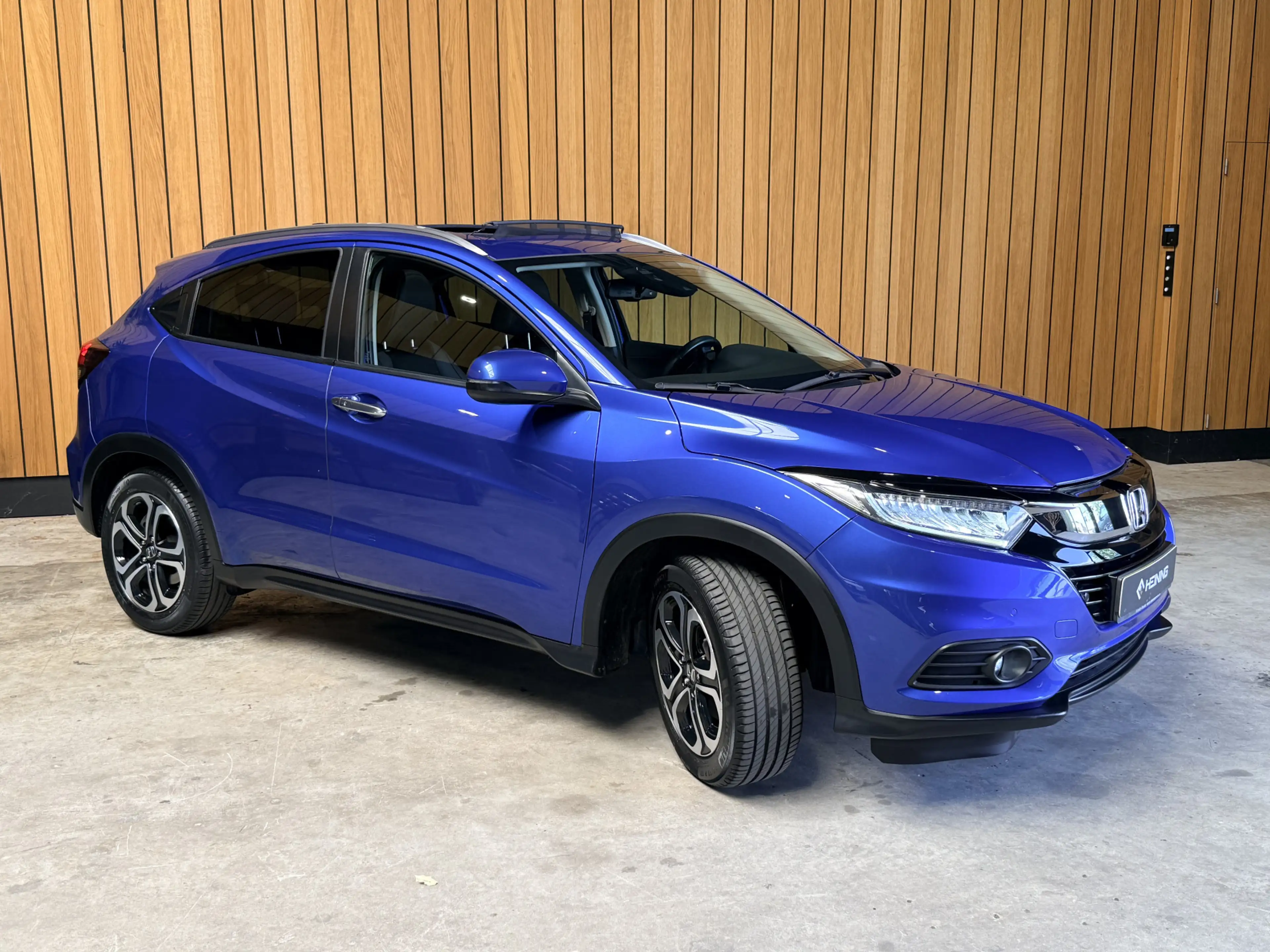 Honda HR-V 1.5 i-VTEC Executive Automaat. Pano. Camera. Nav. — photo 46