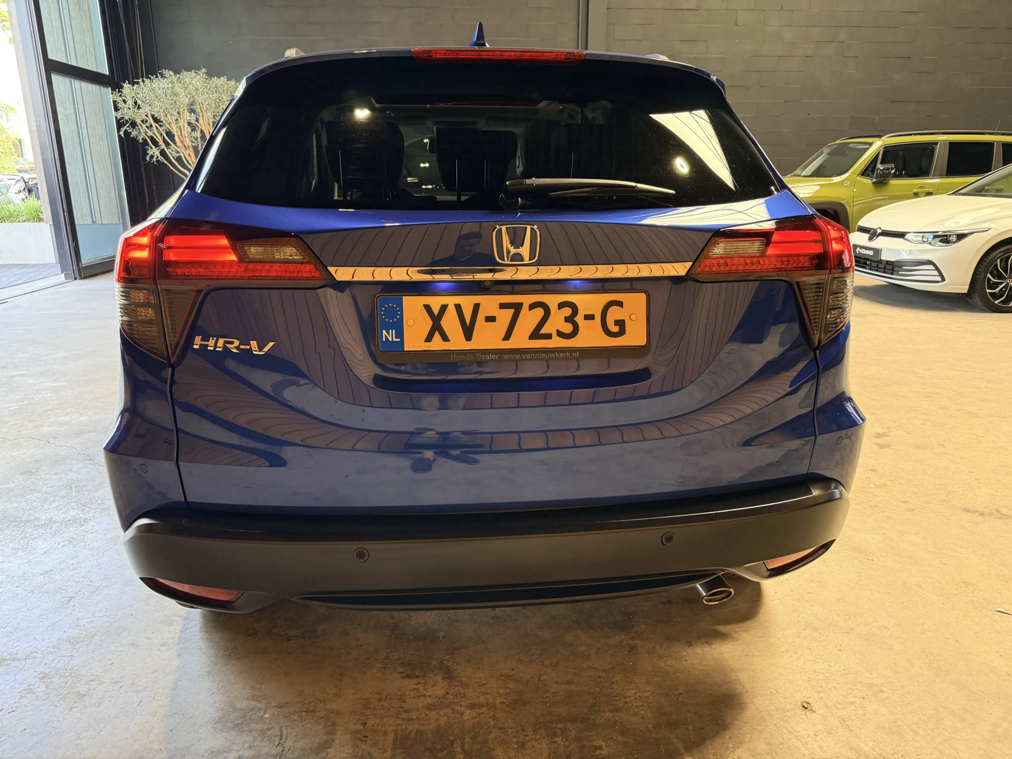 Honda HR-V 1.5 i-VTEC Executive Automaat. Pano. Camera. Nav. — photo 8