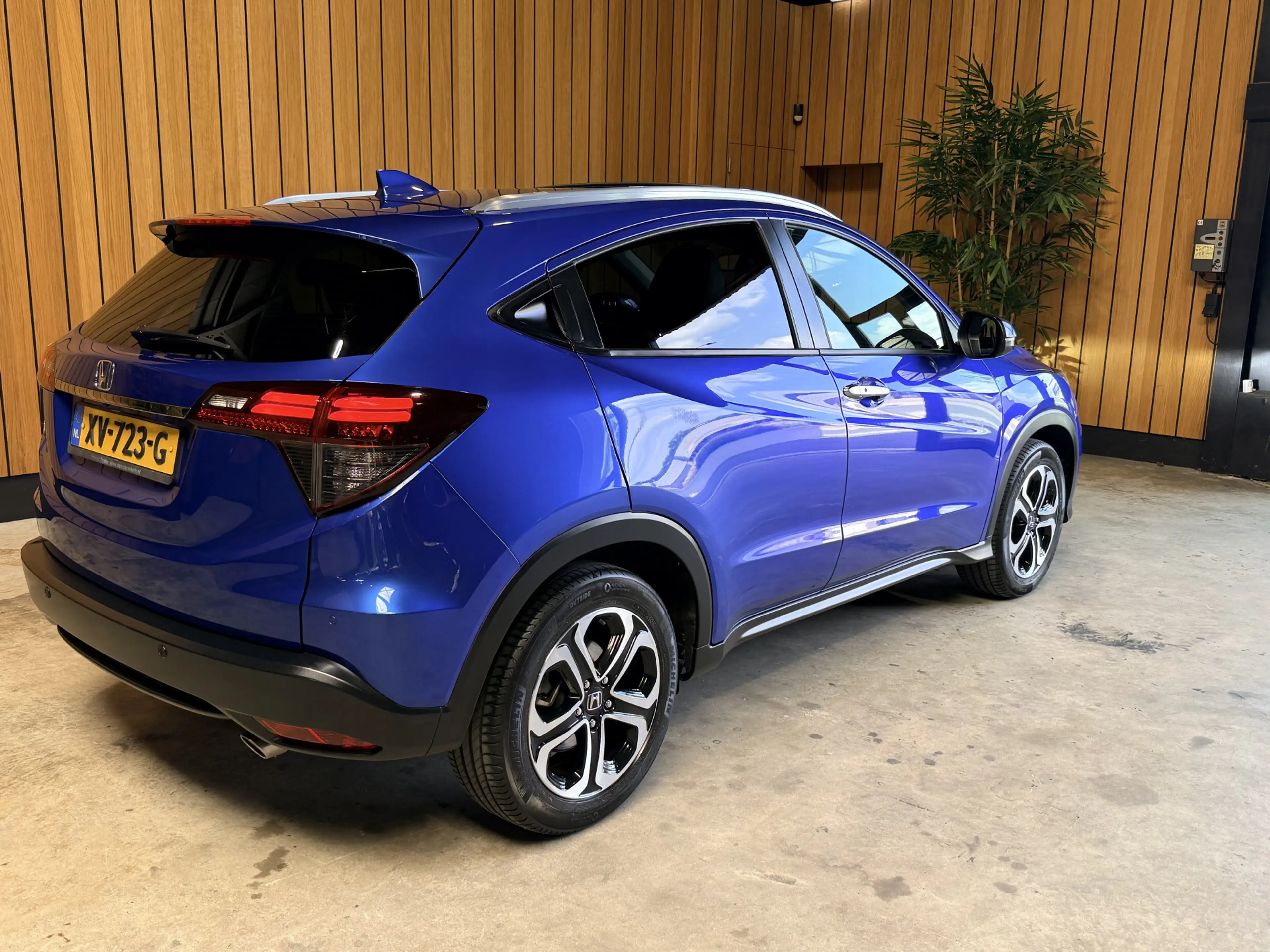 Honda HR-V 1.5 i-VTEC Executive Automaat. Pano. Camera. Nav. — photo 37