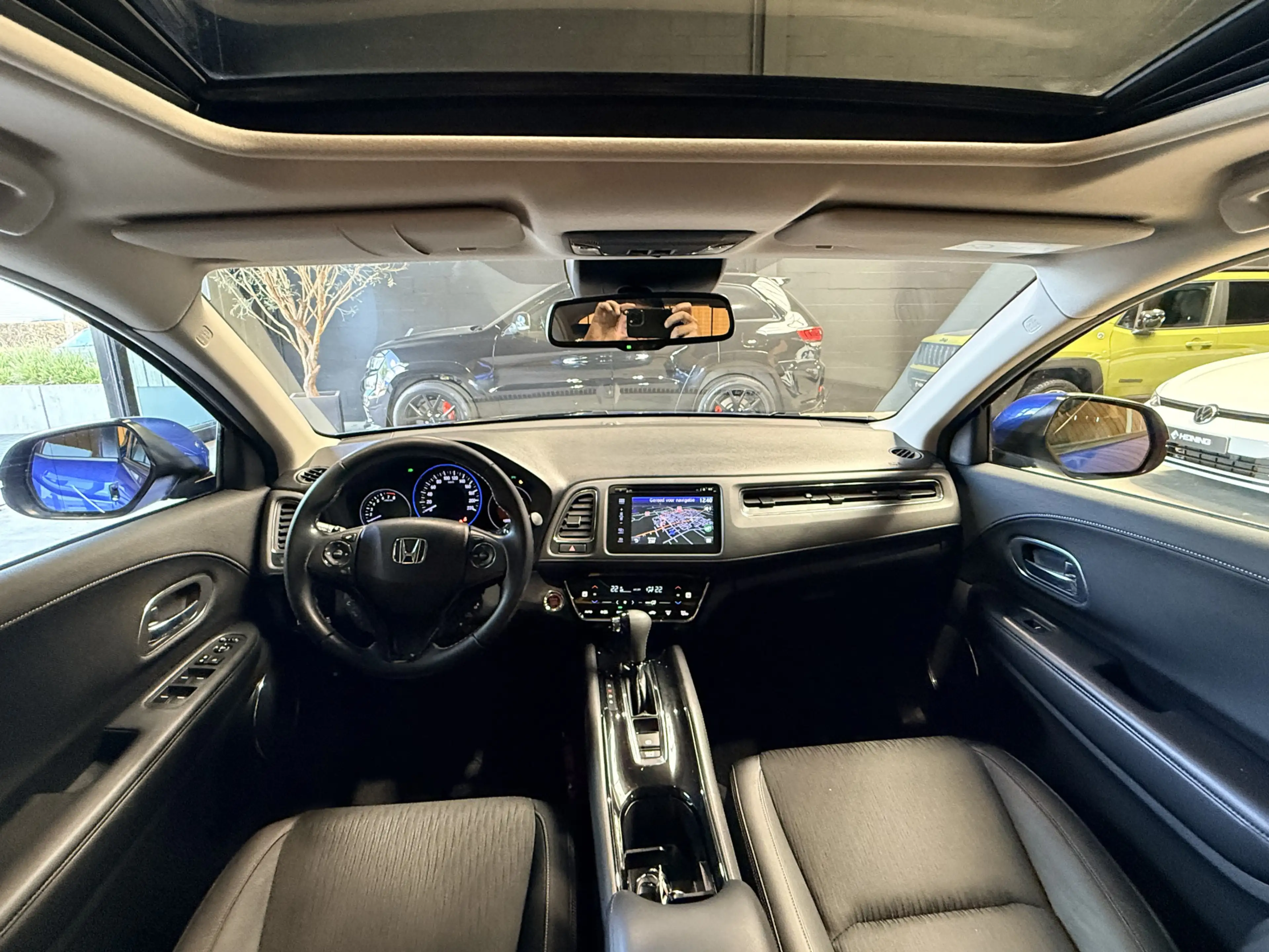 Honda HR-V 1.5 i-VTEC Executive Automaat. Pano. Camera. Nav. — photo 12