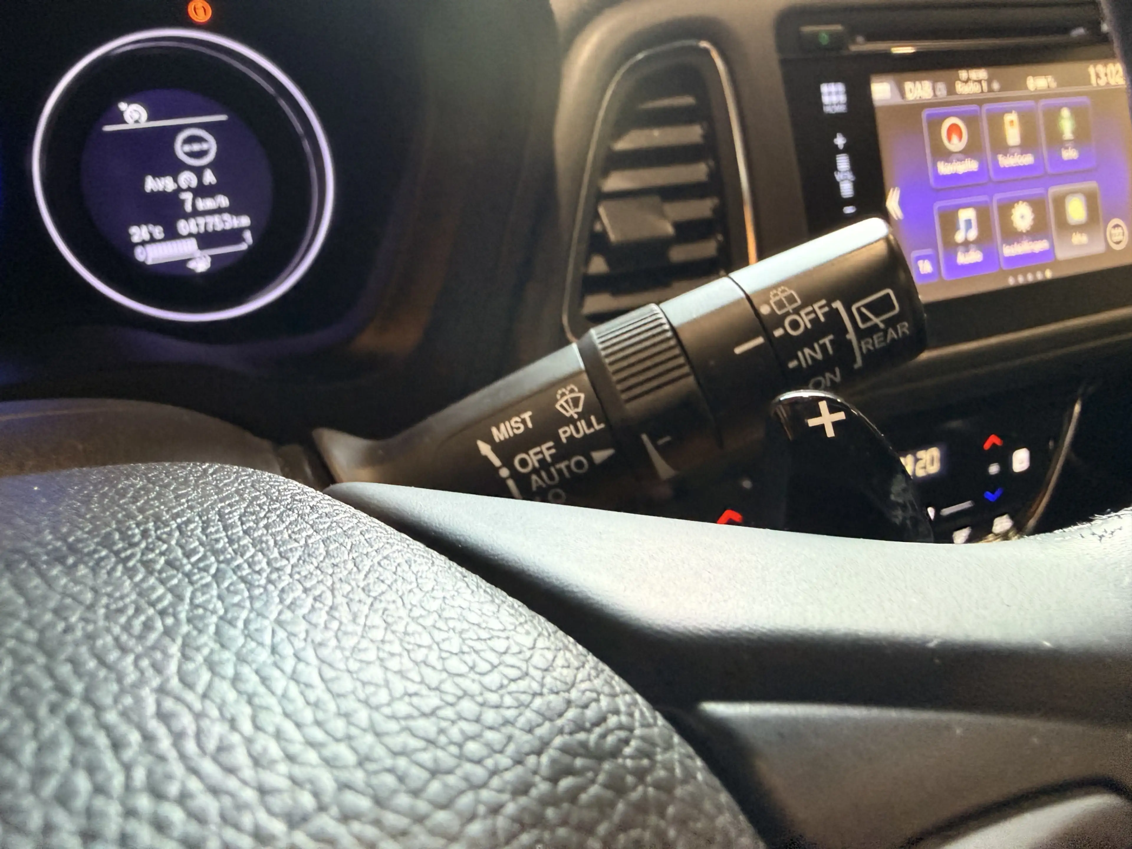 Honda HR-V 1.5 i-VTEC Executive Automaat. Pano. Camera. Nav. — photo 32