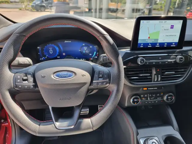 Ford Kuga view 14