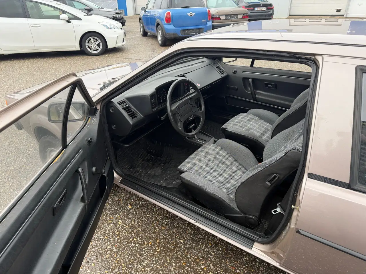 Volkswagen Scirocco GT *NUR 28.000KM*Automatik*, foto 8