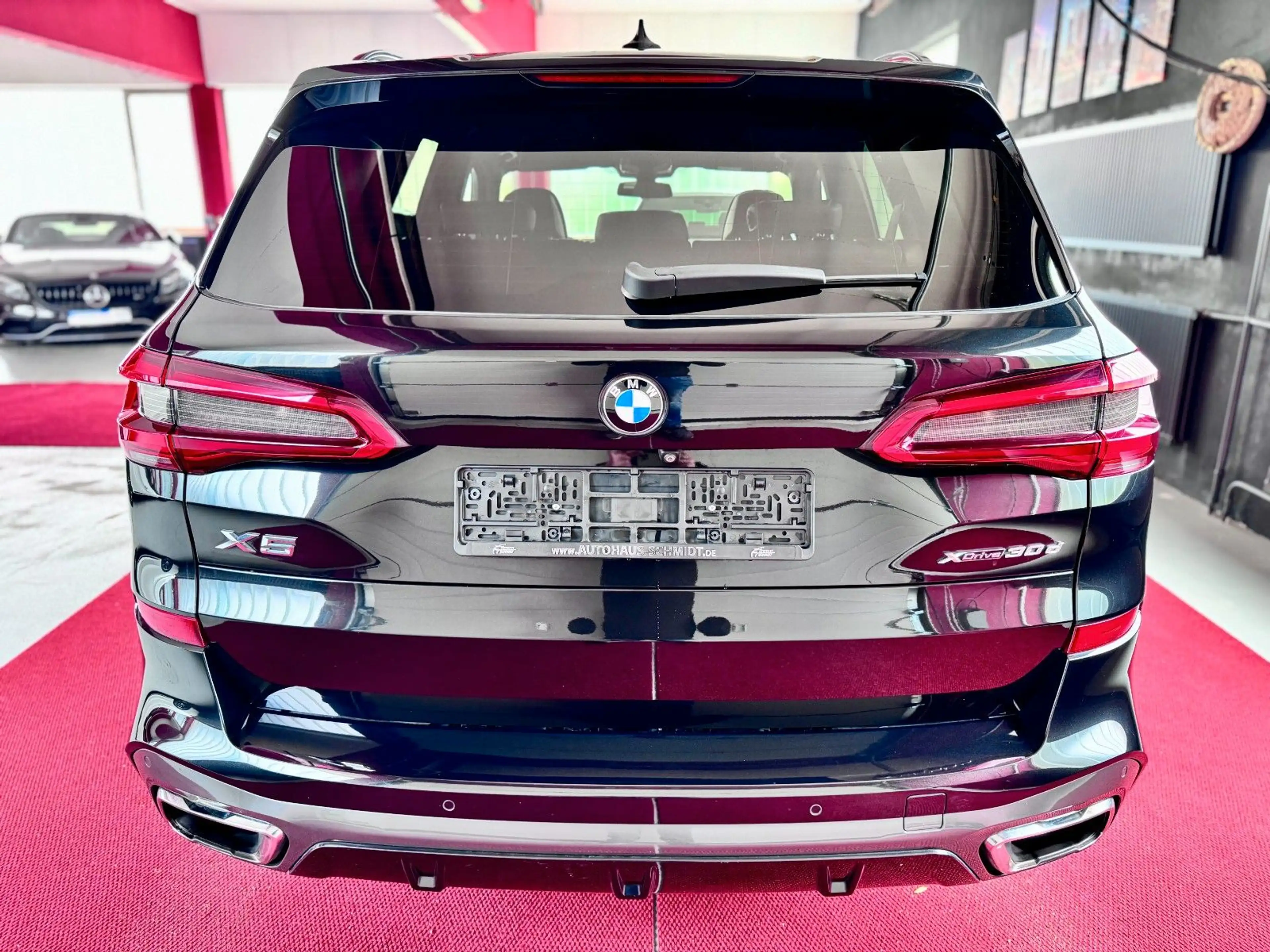 BMW X5 30d M Sport Individual DrivingAssist 360° — photo 7