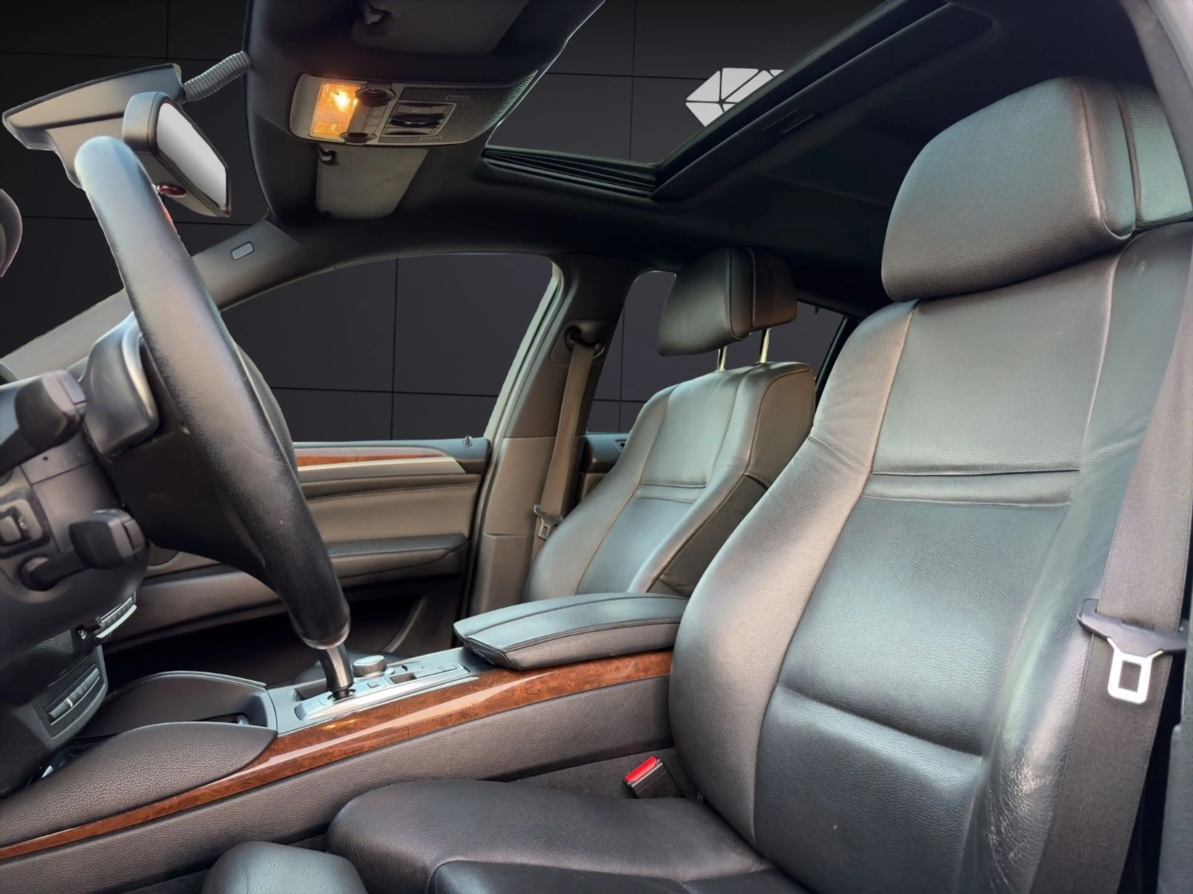 BMW X6 xDrive 35 d — photo 11