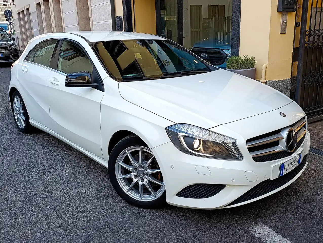 Mercedes-Benz A 180