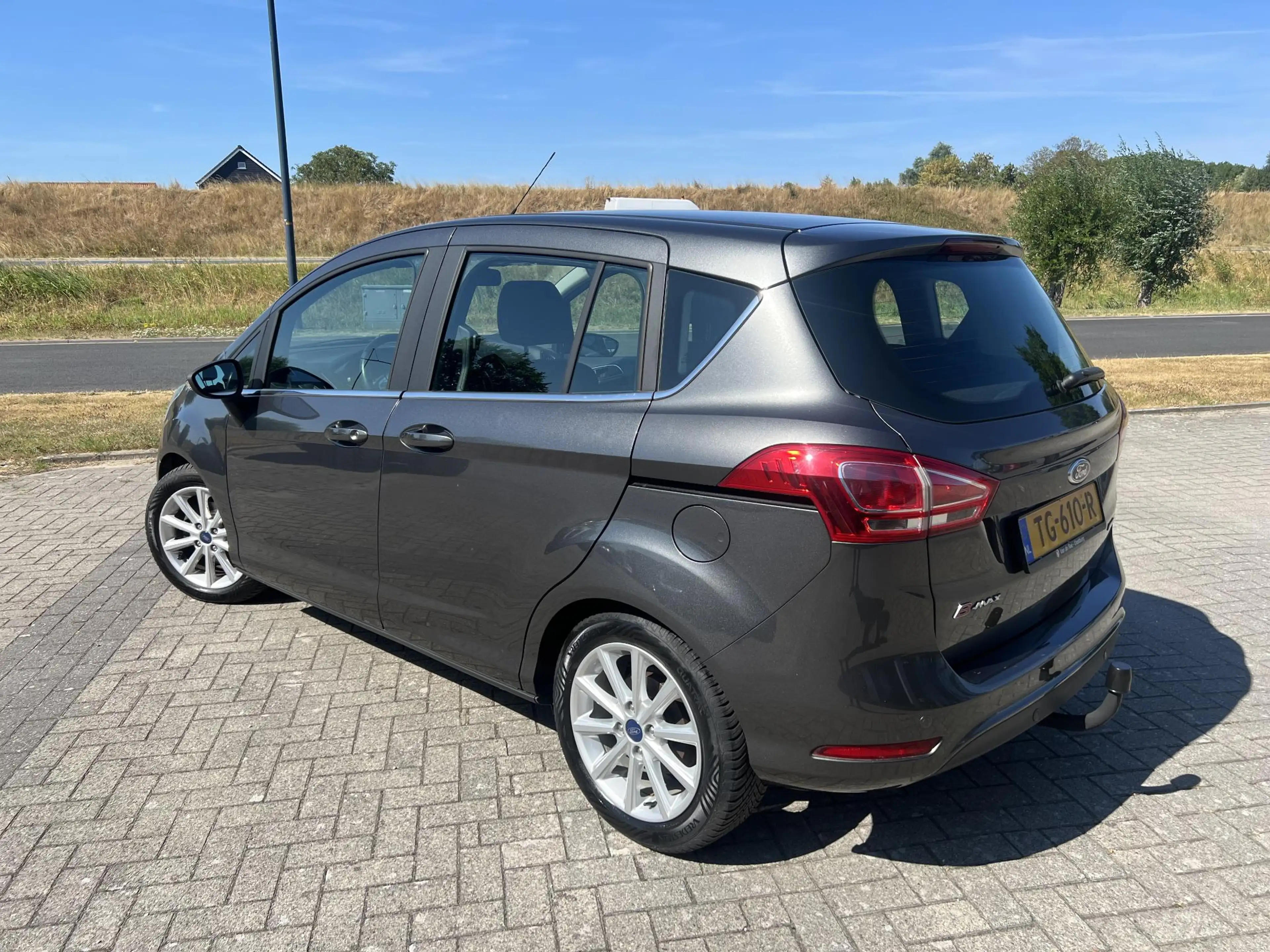 Ford B-Max 1.0 EcoBoost Titanium — photo 5