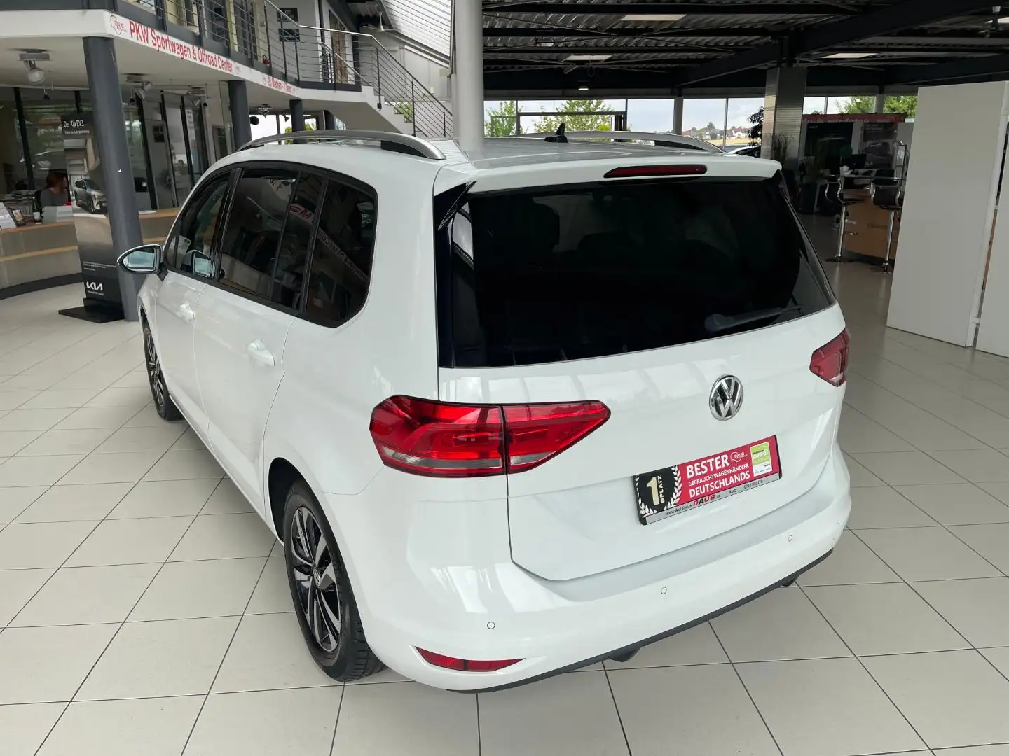 Volkswagen Touran 1.5 TSI United 7-Sitzer+Navi+Alu+Klima+++ Blanc - 2