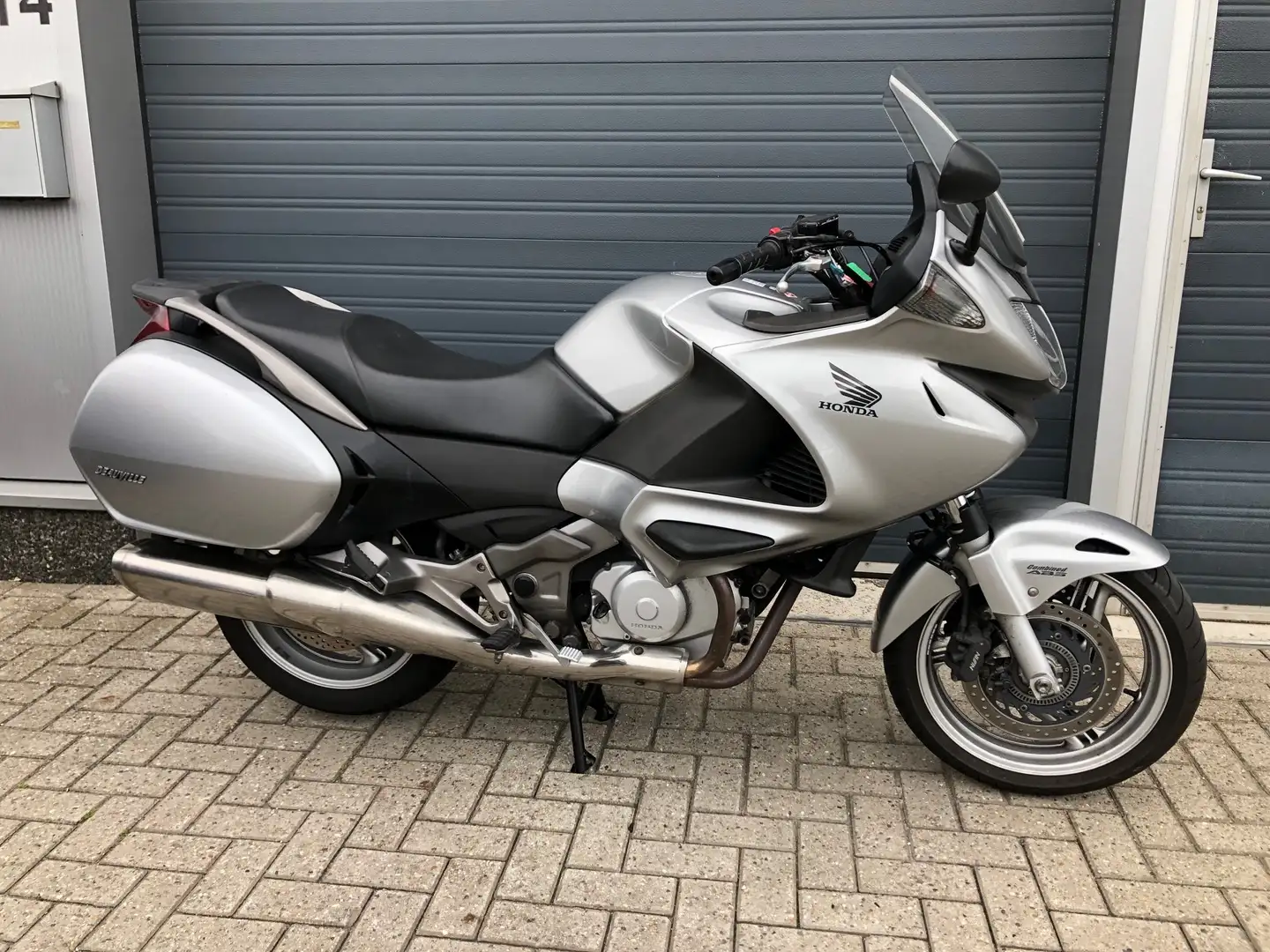 Honda NT 700 NT 700 Deauville ABS Argent - 1