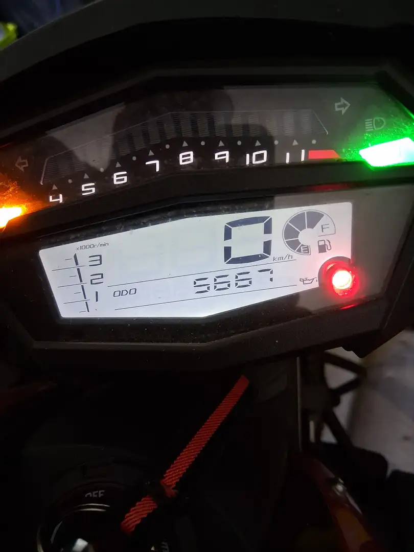 Kawasaki Z 1000 Arancione - 2
