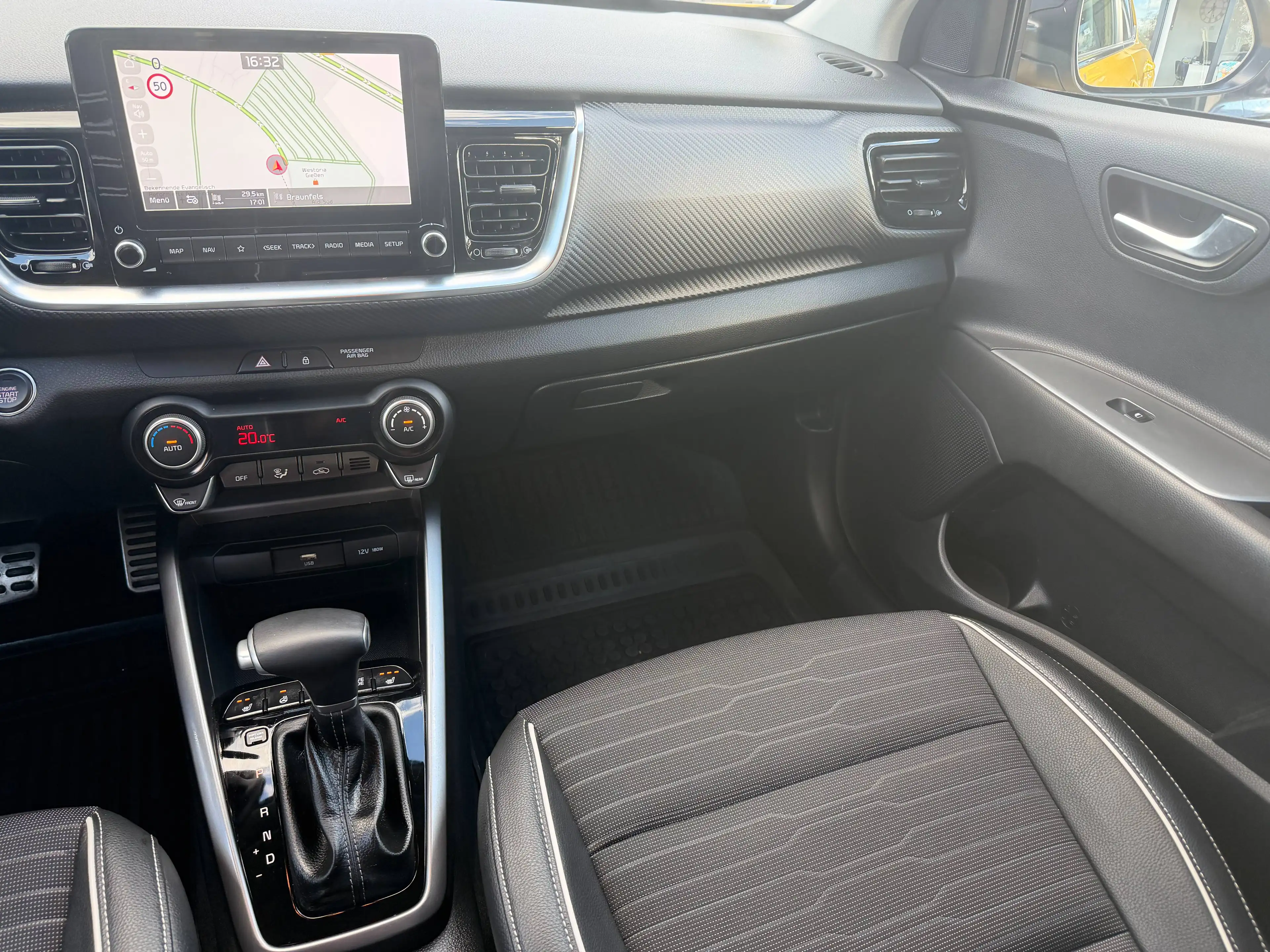Kia Stonic GT-Line–Sportlicher/Mild Hybrid/Garantie/Neu Service — photo 15