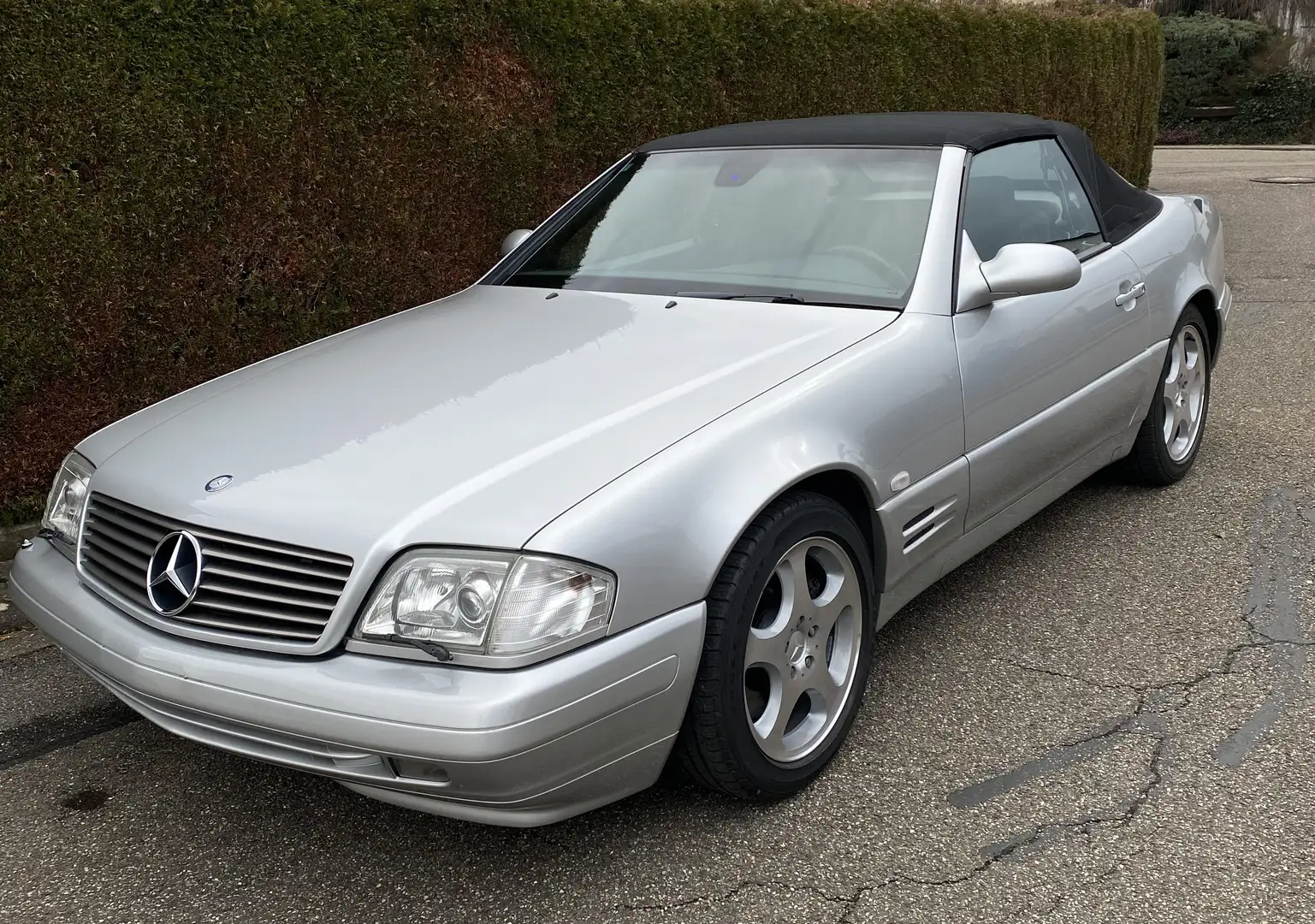 Mercedes-Benz SL 500 Schönes Sammlerfahrzeug mit 30 300 km Srebrny - 1