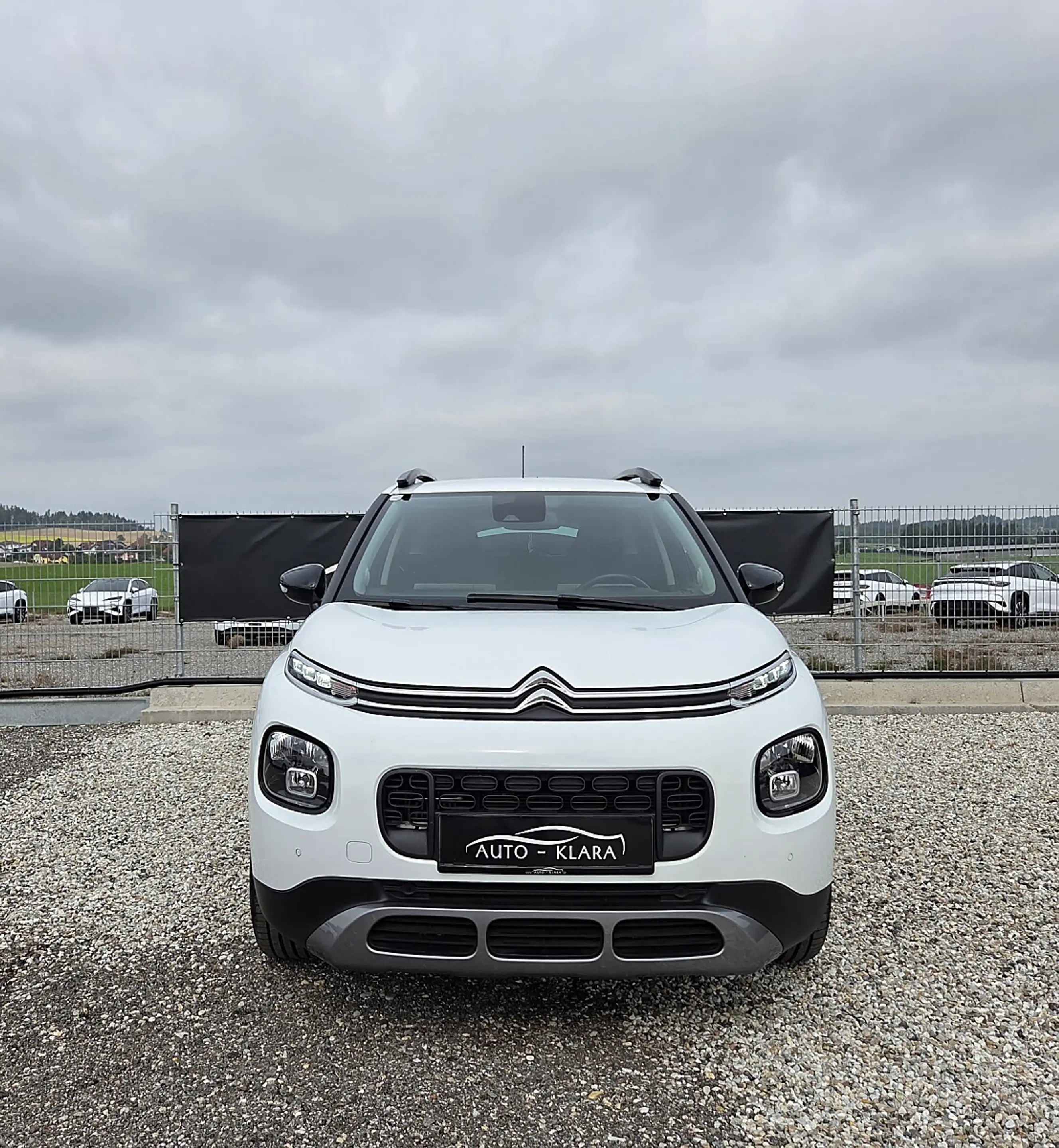 Citroen C3 Aircross 1.2 PureTech 110 Shine *erst 26.000km* Automati... — photo 3