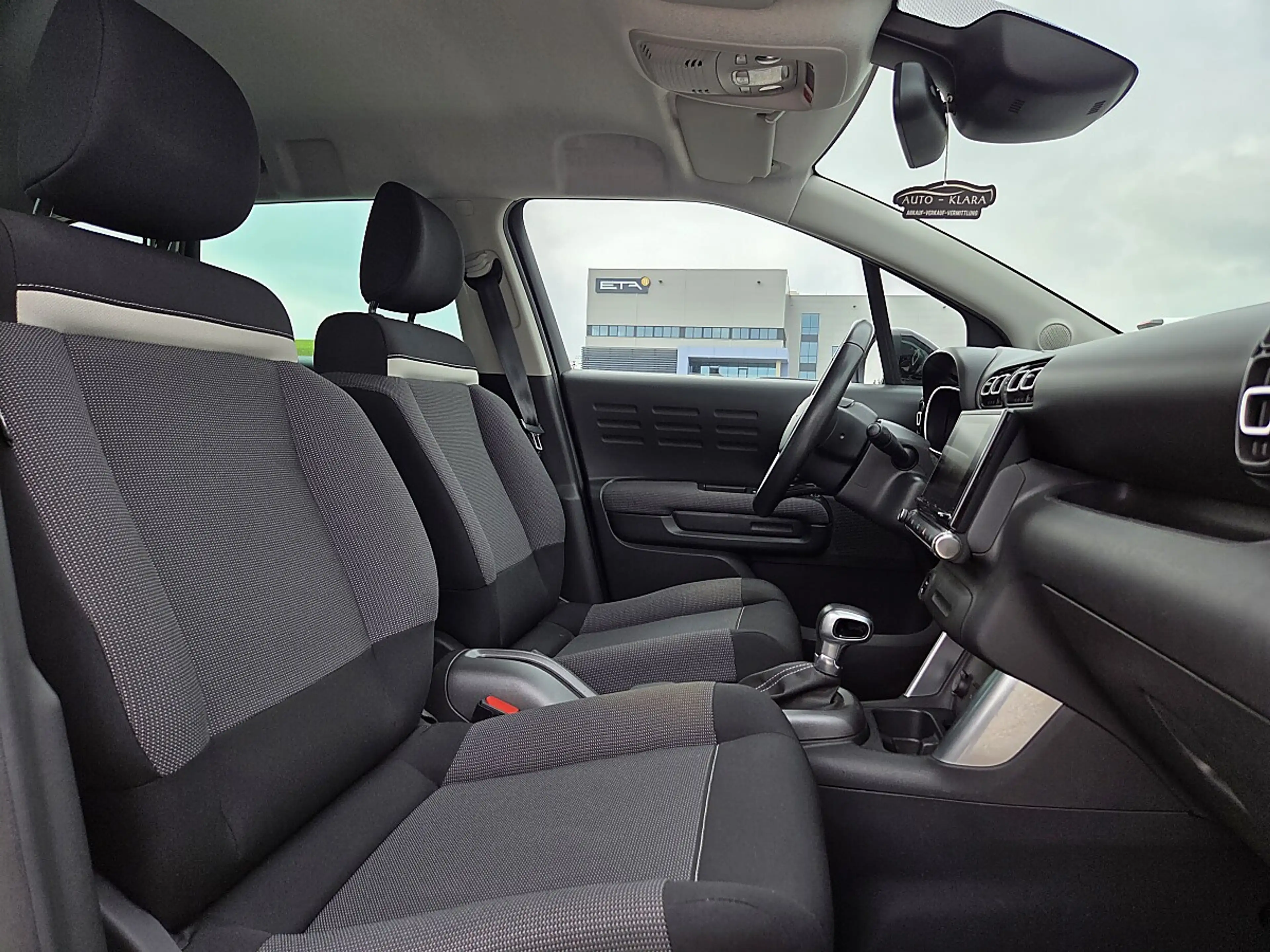 Citroen C3 Aircross 1.2 PureTech 110 Shine *erst 26.000km* Automati... — photo 13