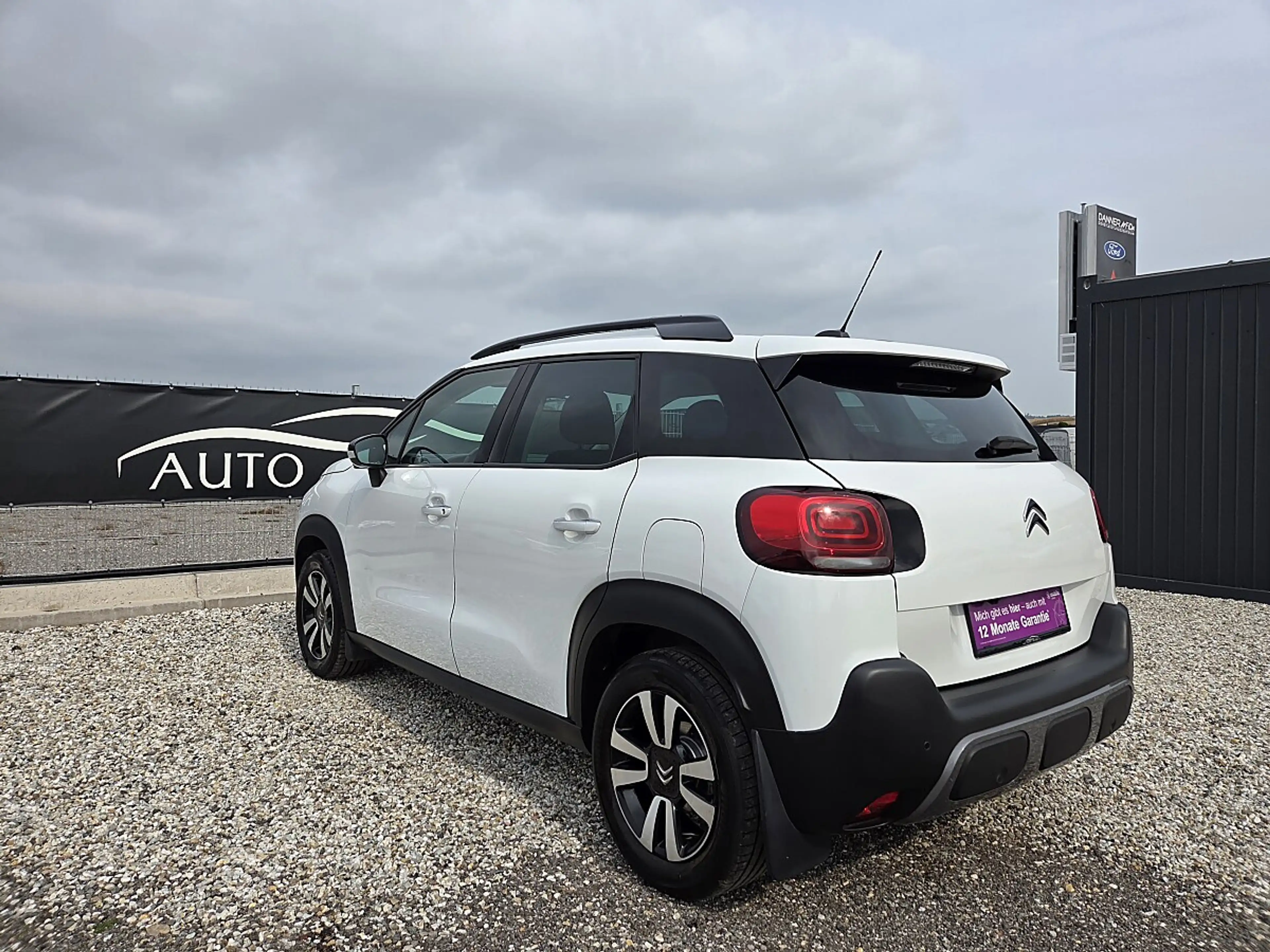 Citroen C3 Aircross 1.2 PureTech 110 Shine *erst 26.000km* Automati... — photo 5