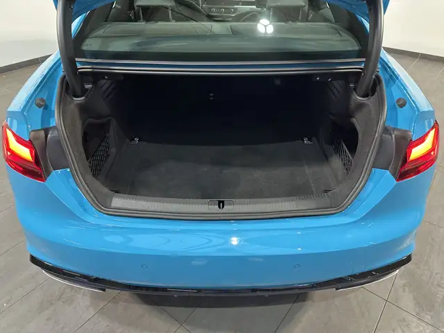 Audi A5 view 6