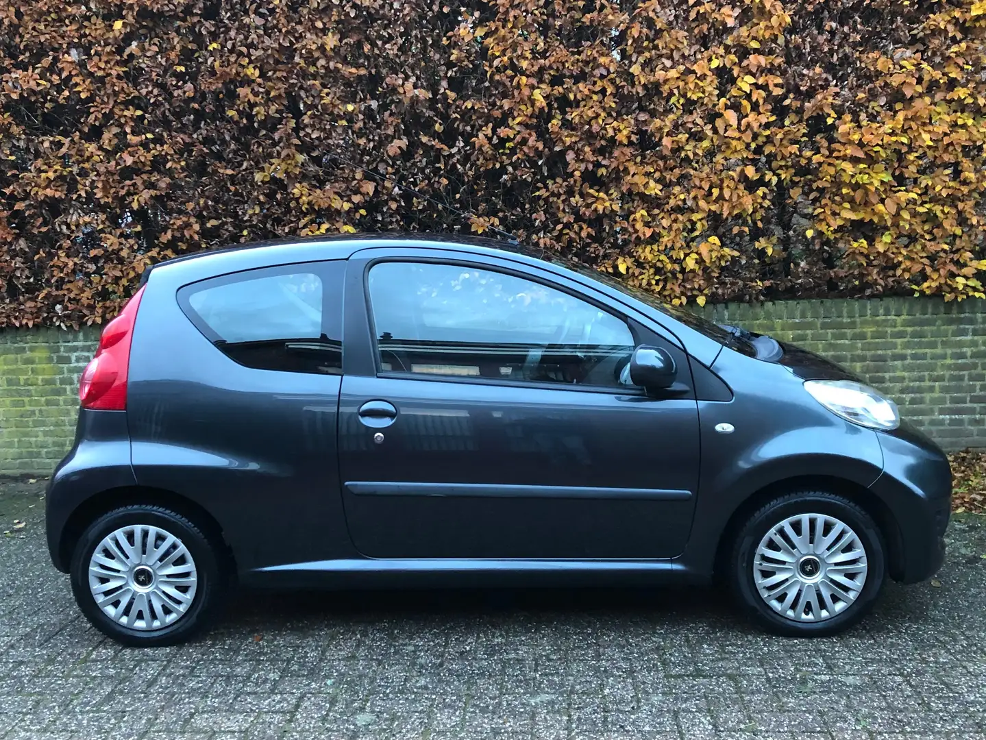Peugeot 107 1.0-12V XS | Airconditioning | Elektr. ramen Gri - 2