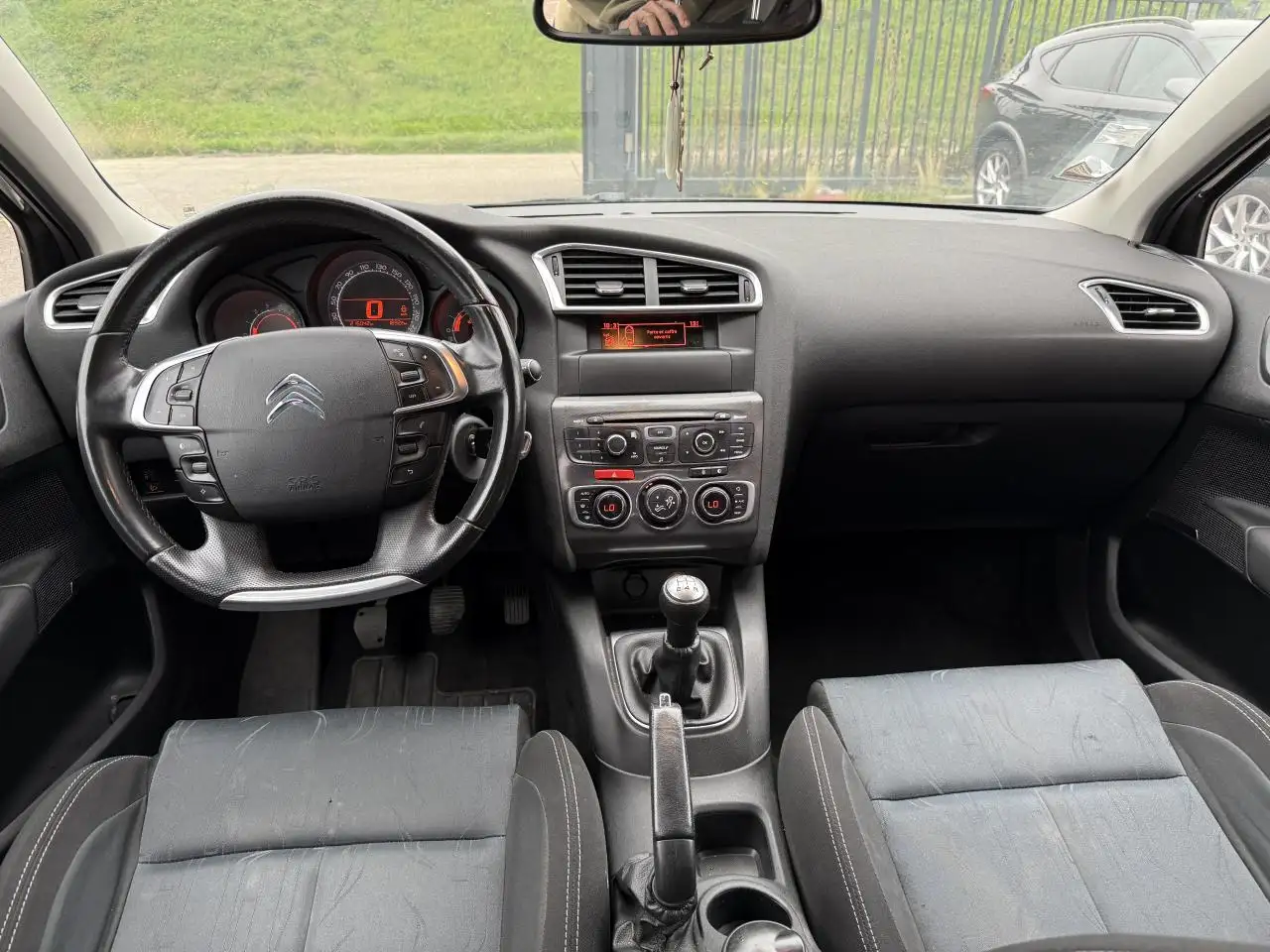 Citroen C4 Berline — photo 25