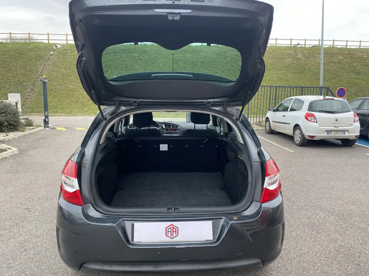 Citroen C4 Berline — photo 9