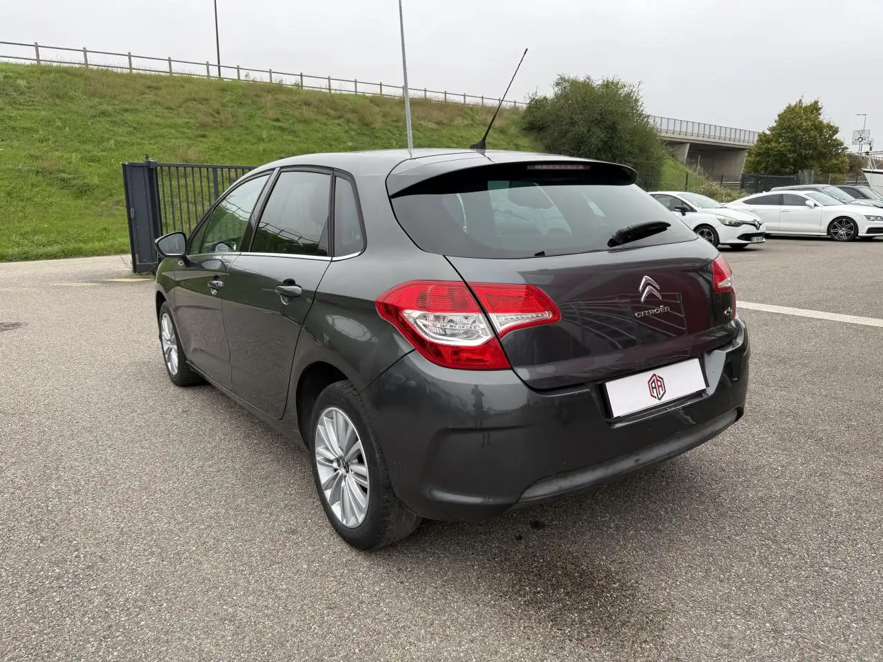 Citroen C4 Berline — photo 7