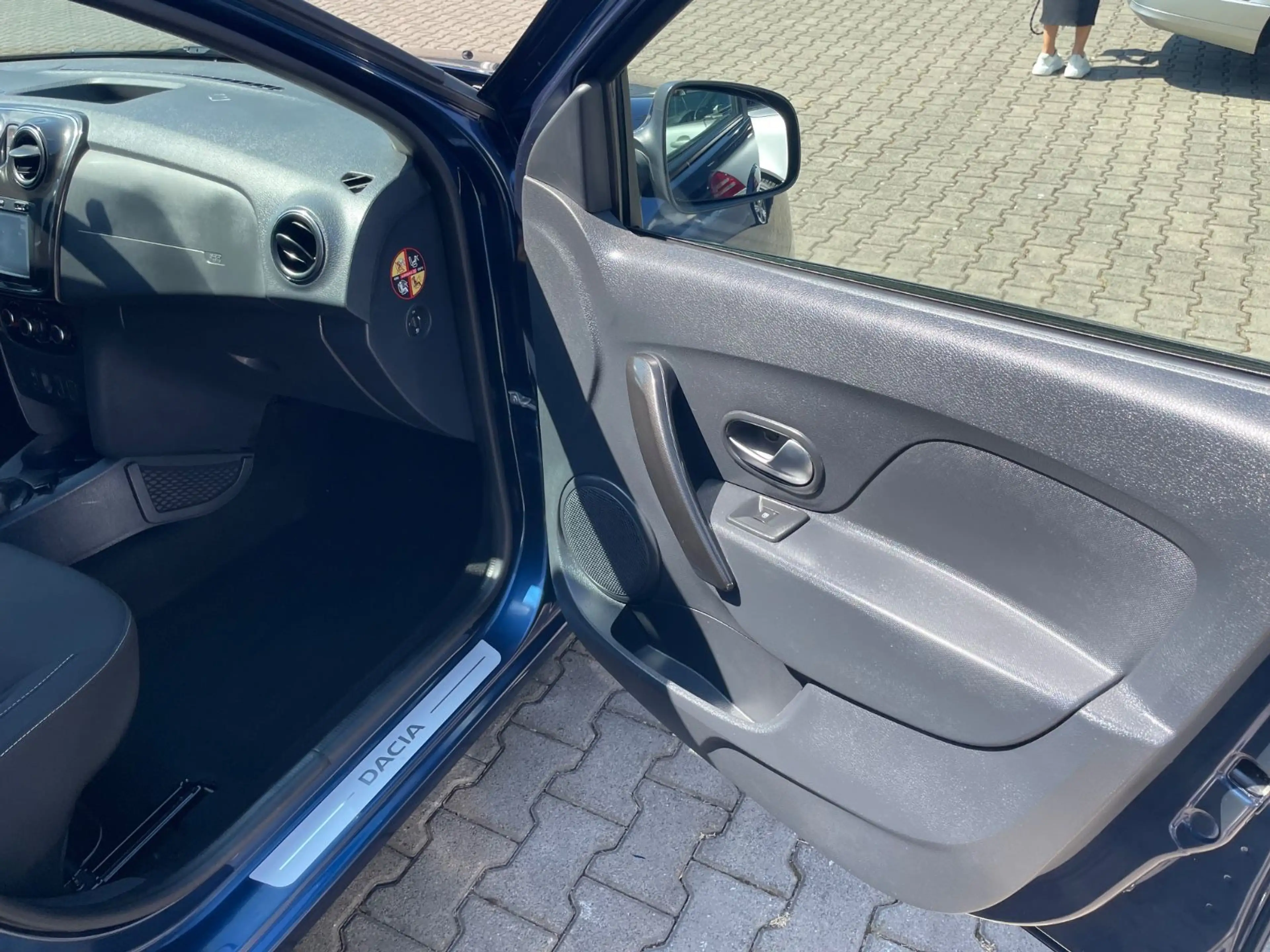 Dacia Logan MCV II Kombi Comfort PDC KLIMA EFH NEUWERT — photo 13
