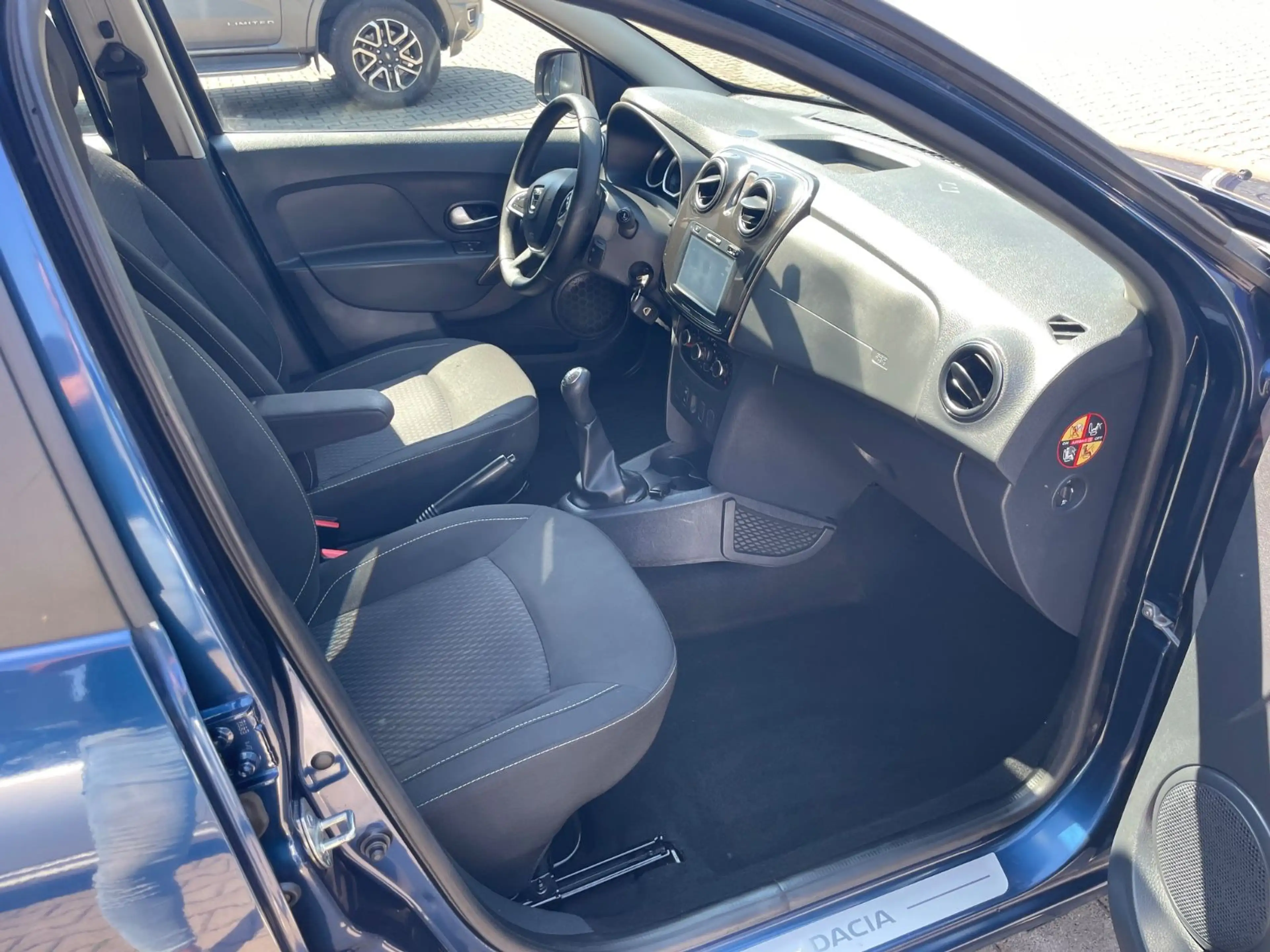 Dacia Logan MCV II Kombi Comfort PDC KLIMA EFH NEUWERT — photo 10