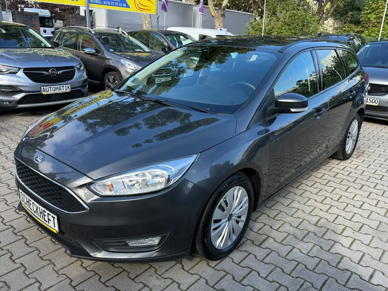 Ford Focus Turnier Business 1,5TDCi 88kW DPF — photo 1 of 15