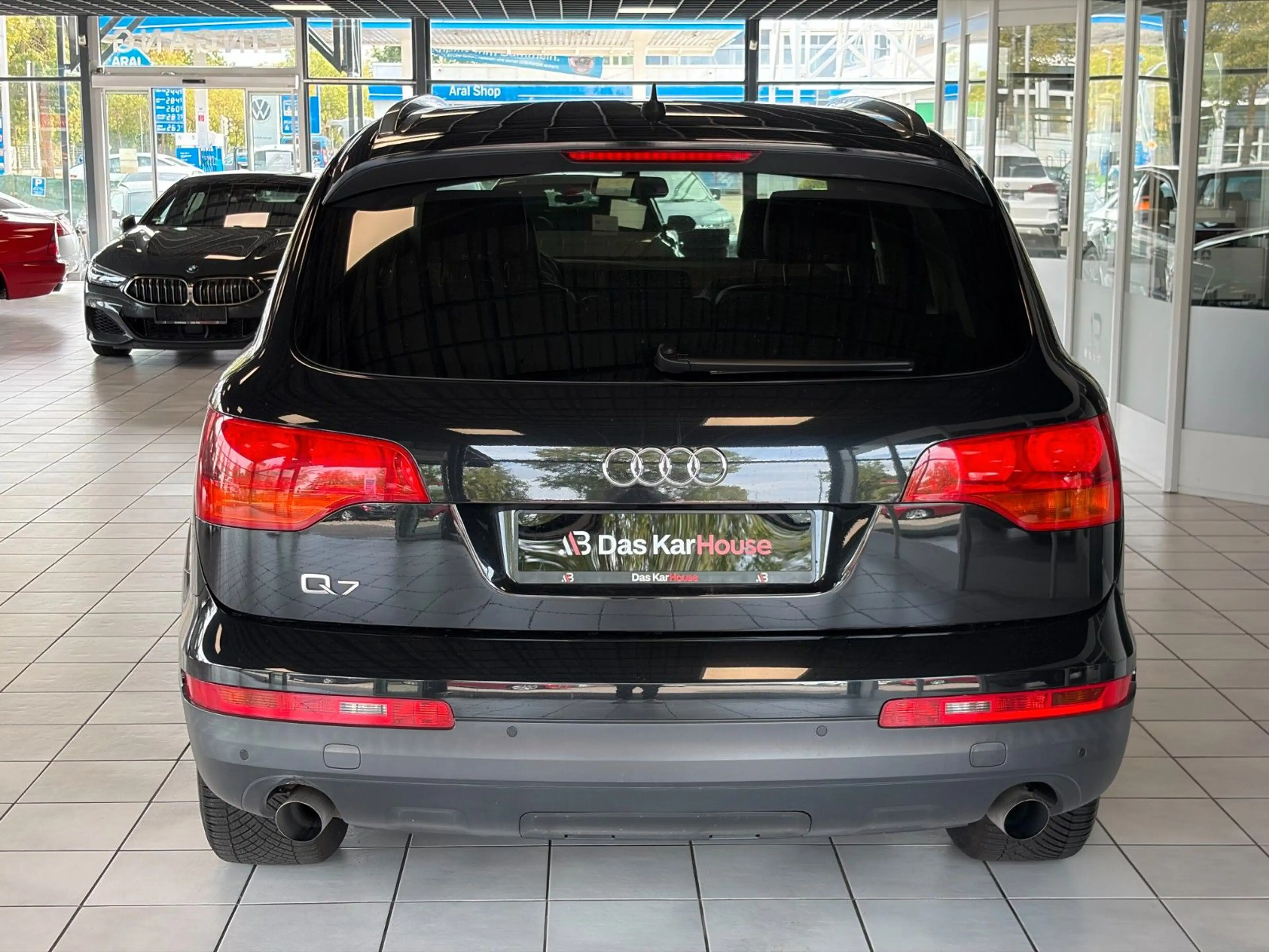 Audi Q7 3.0 TDI quattro · 1 Hand · 7 Sitzer · AHK — photo 4