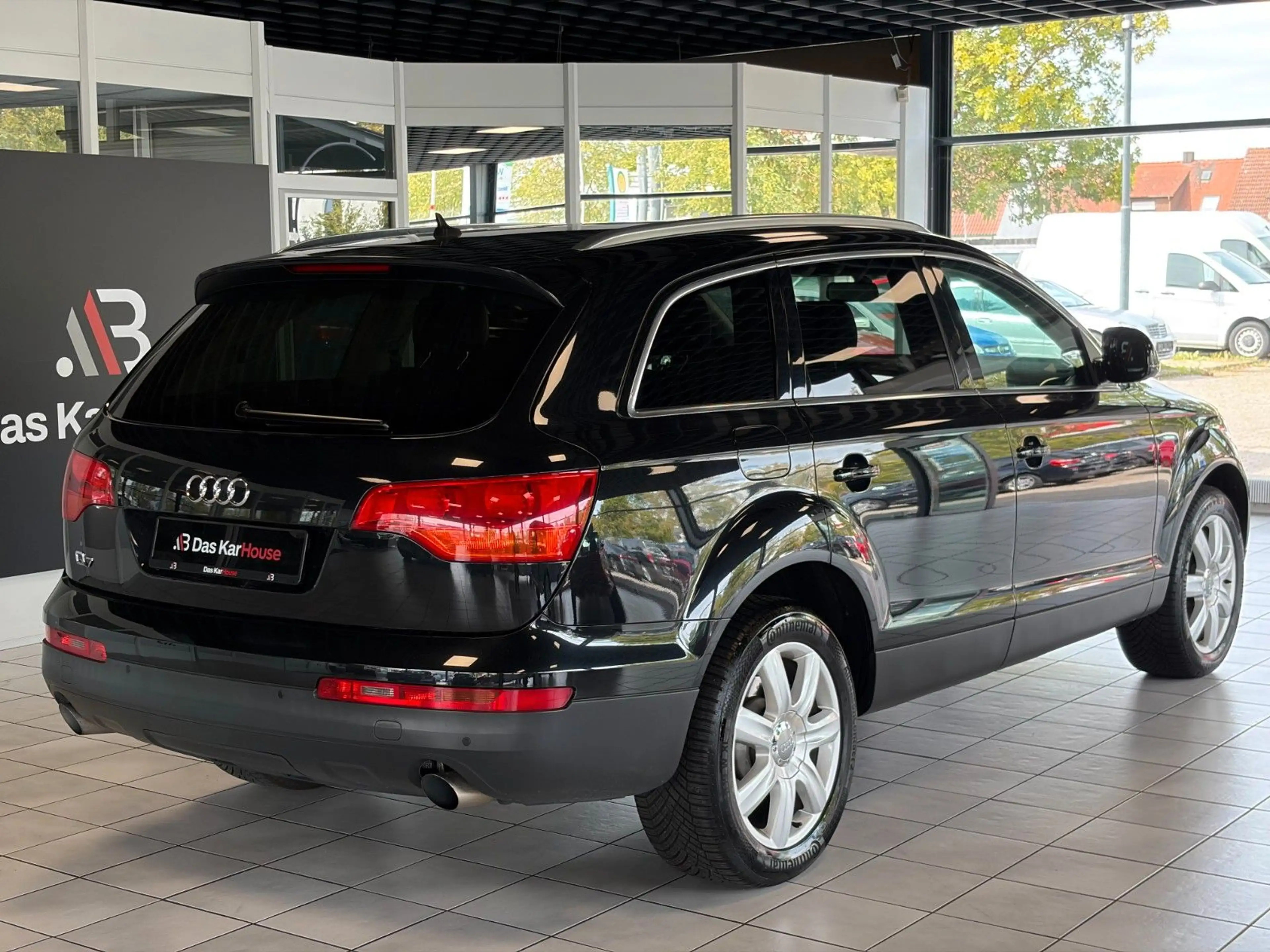 Audi Q7 3.0 TDI quattro · 1 Hand · 7 Sitzer · AHK — photo 3