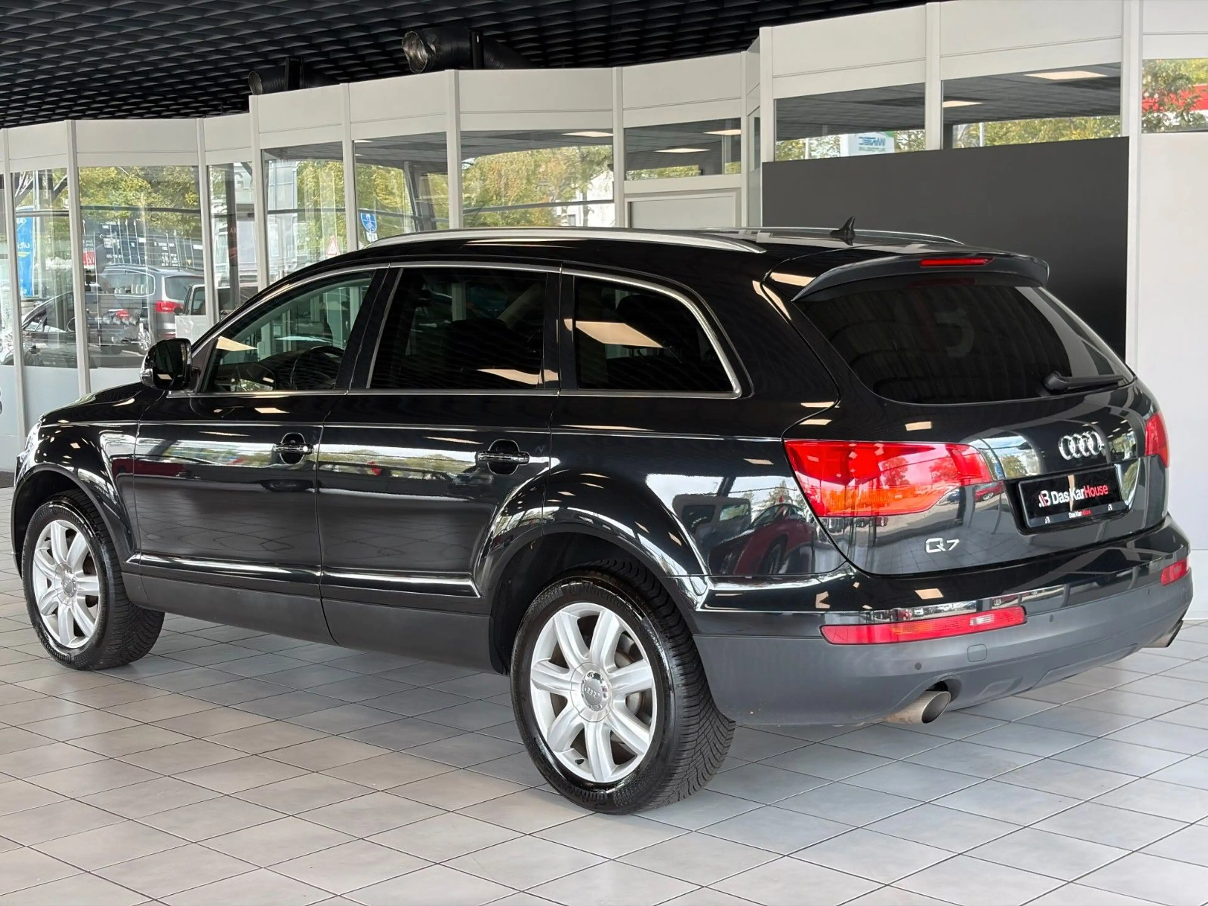 Audi Q7 3.0 TDI quattro · 1 Hand · 7 Sitzer · AHK — photo 6