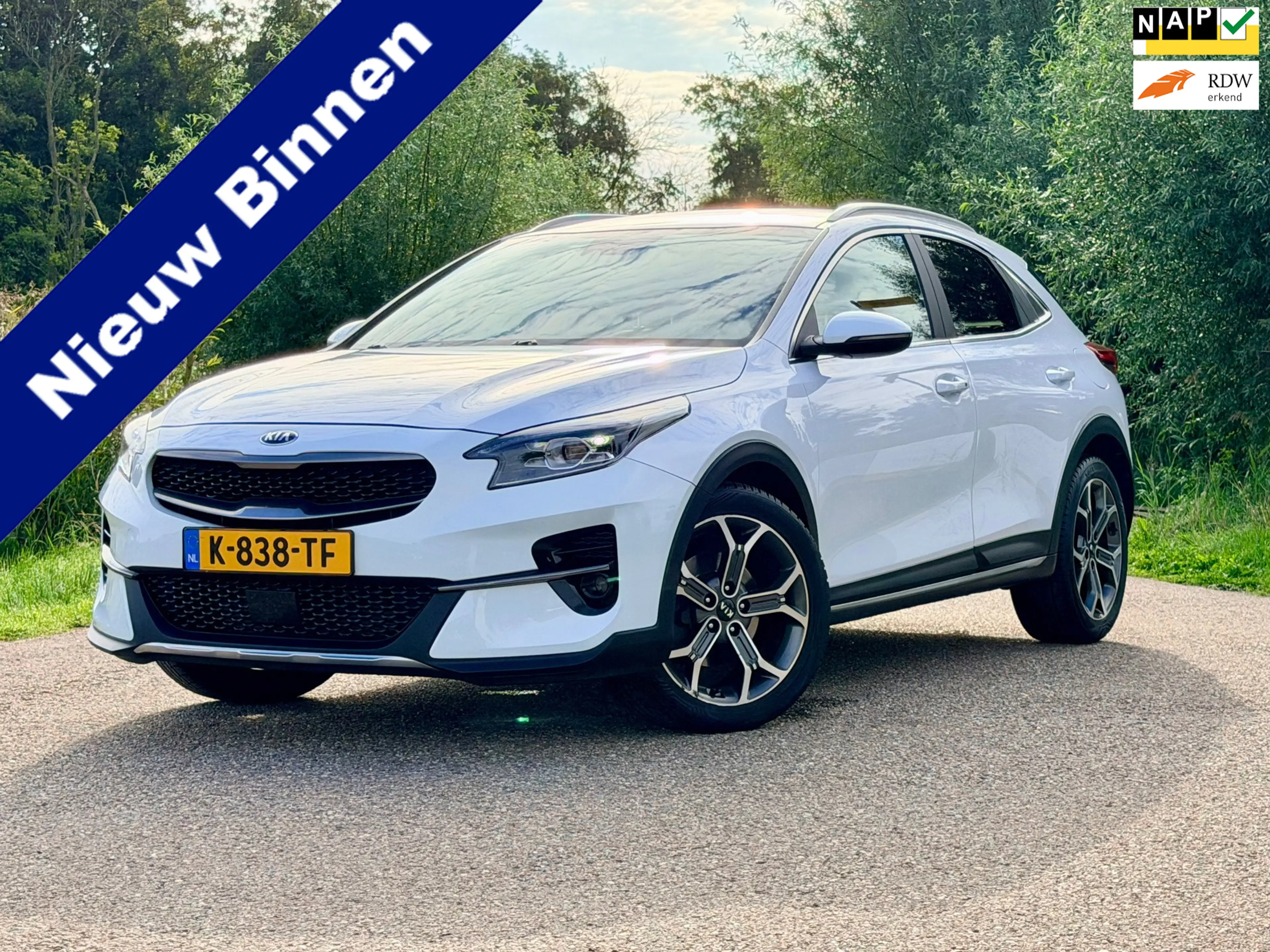 Kia XCeed 1.5 T-GDI MHEV DynamicPlusLine Clima Carplay Stoel