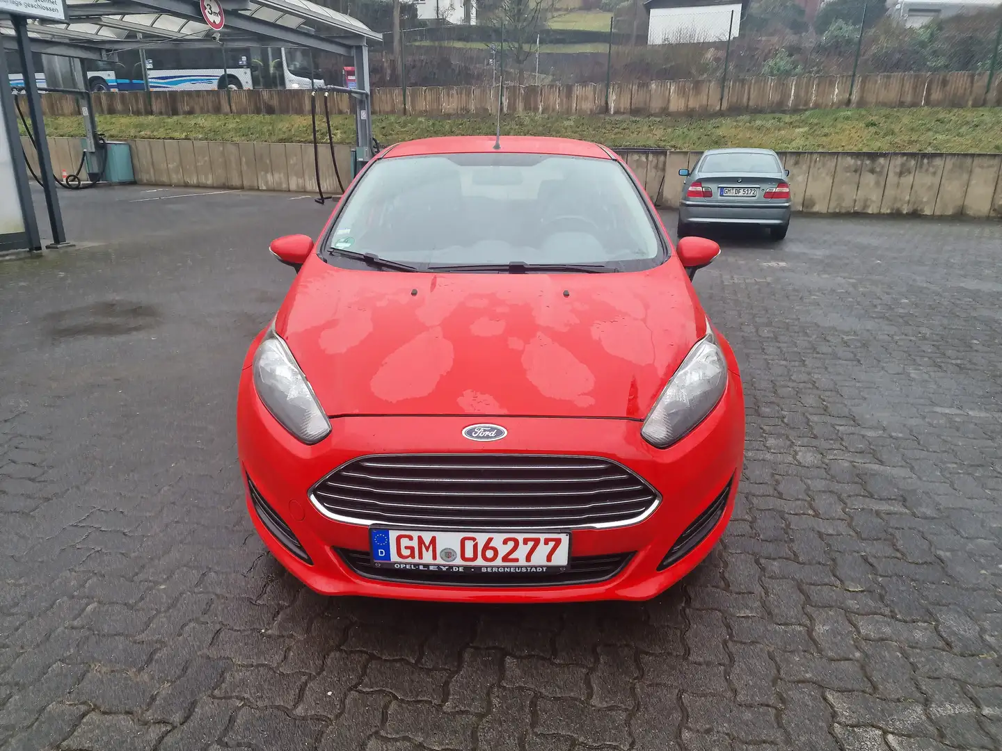 Ford Fiesta 1.25 SYNC Edition Rot - 2