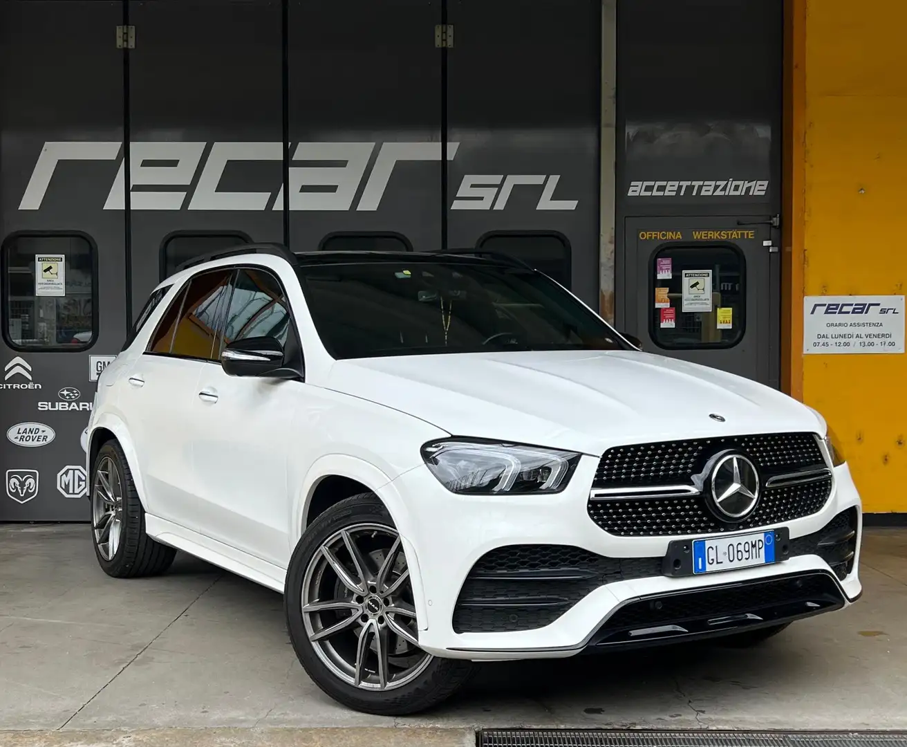 Mercedes-Benz GLE 300 d - 245CV- Premium- 4Matic - Auto - Tetto apribile Bianco - 2