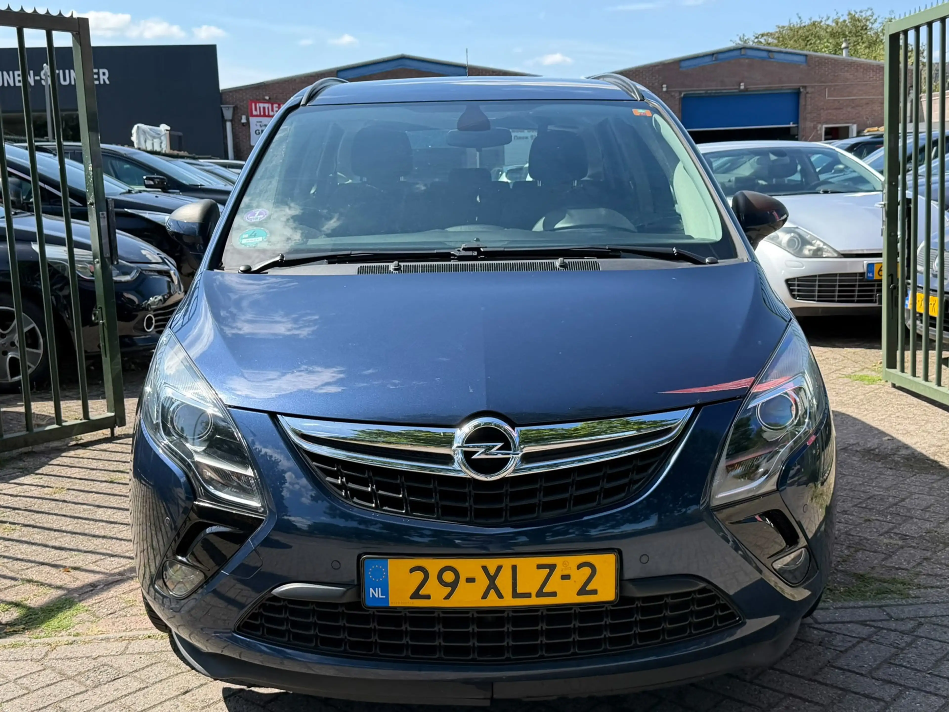Opel Zafira Tourer 1.4 Edition Airco cruis control parkeer sensor ele — photo 6