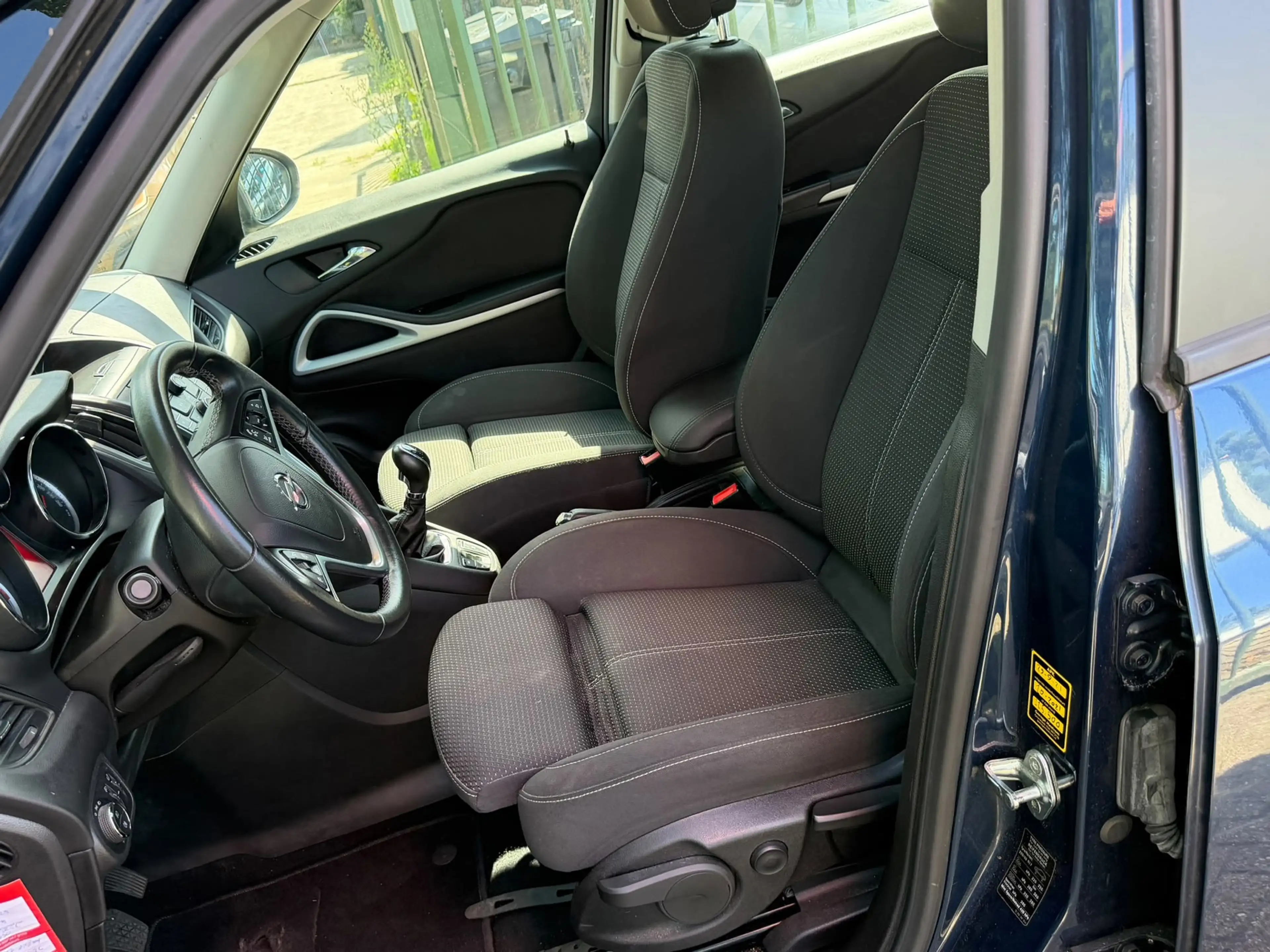 Opel Zafira Tourer 1.4 Edition Airco cruis control parkeer sensor ele — photo 12