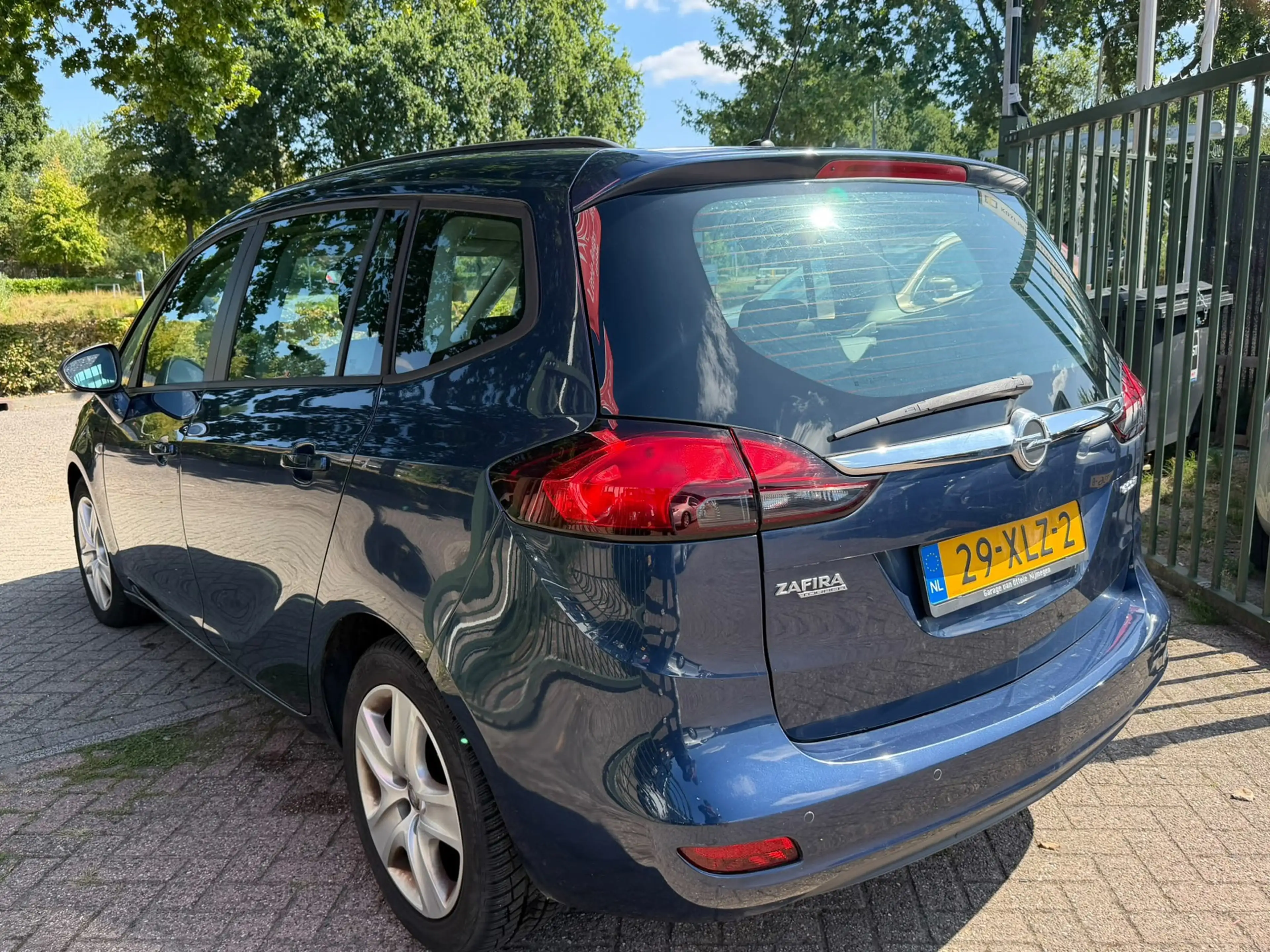 Opel Zafira Tourer 1.4 Edition Airco cruis control parkeer sensor ele — photo 4