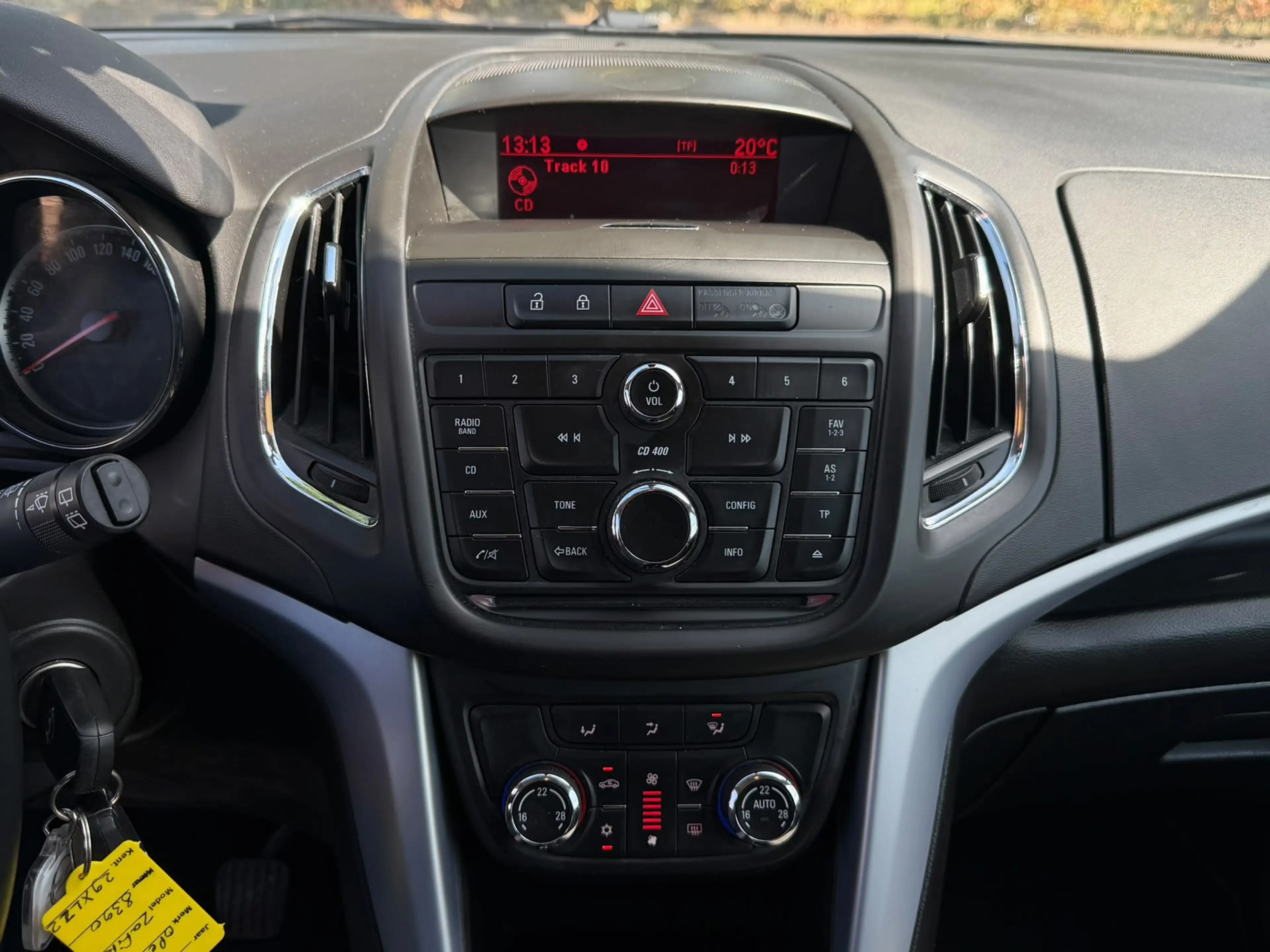 Opel Zafira Tourer 1.4 Edition Airco cruis control parkeer sensor ele — photo 8