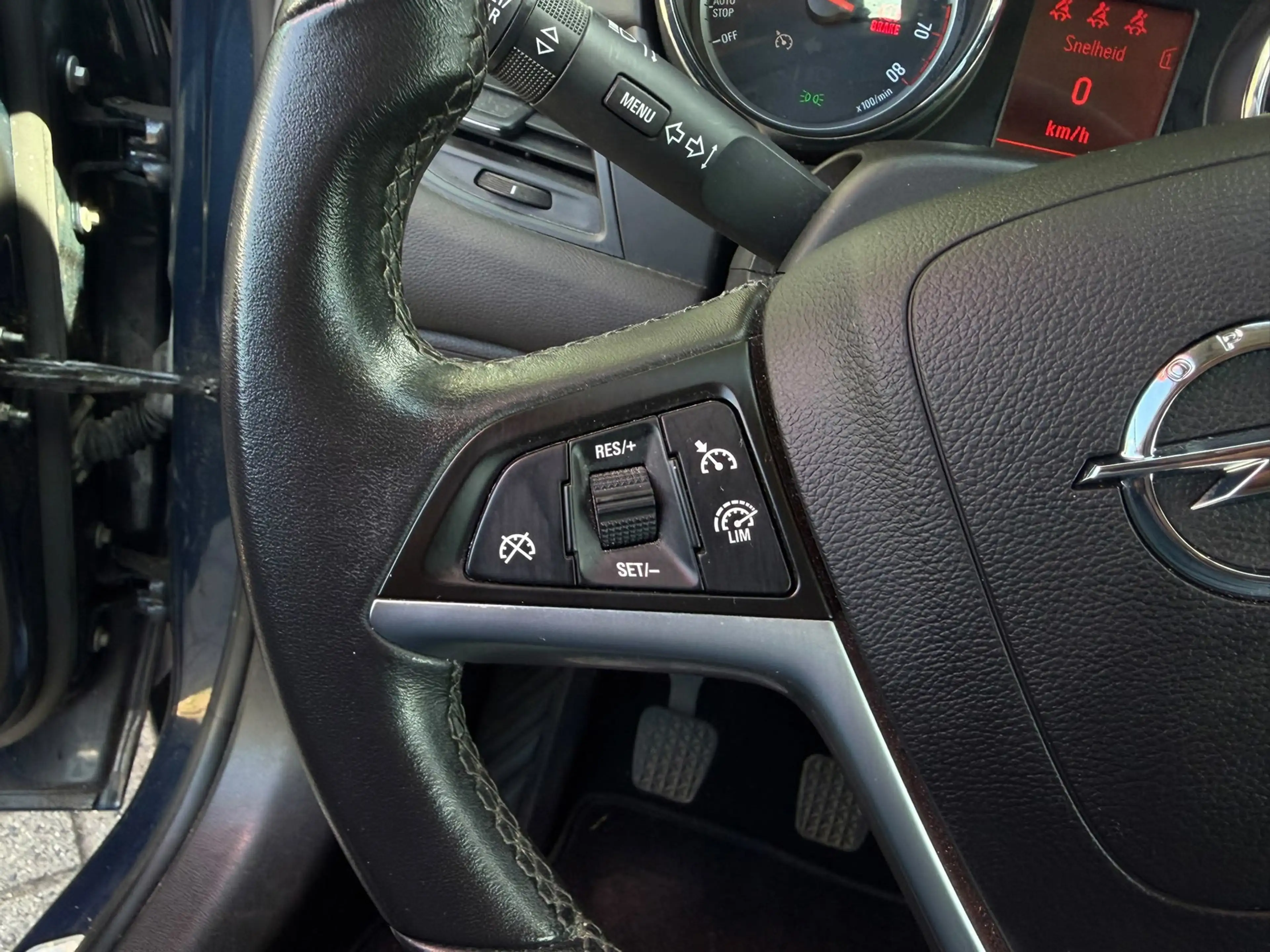 Opel Zafira Tourer 1.4 Edition Airco cruis control parkeer sensor ele — photo 9