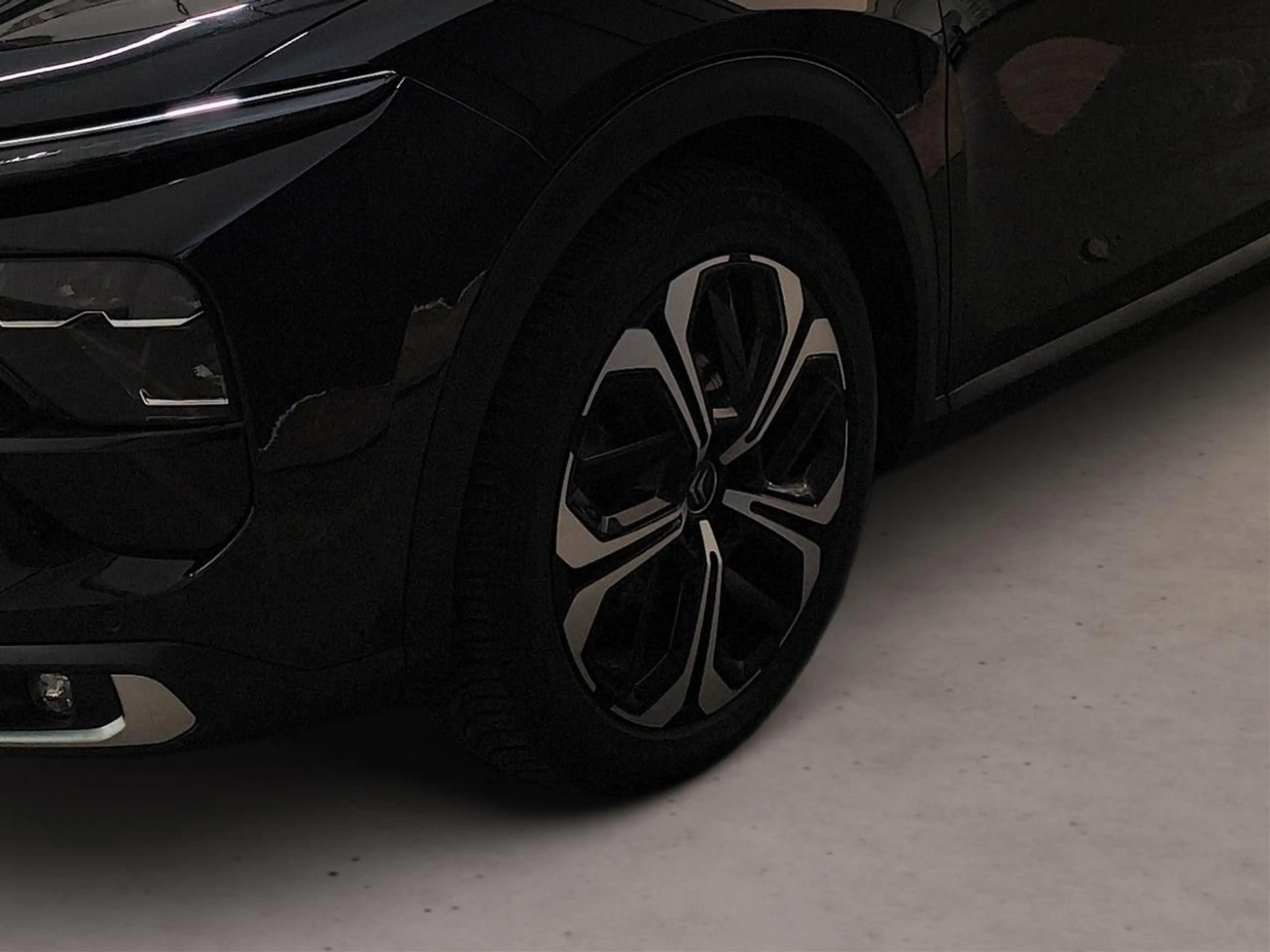 Citroen C5 X Plus Hybrid 145 eDCS6 — photo 13