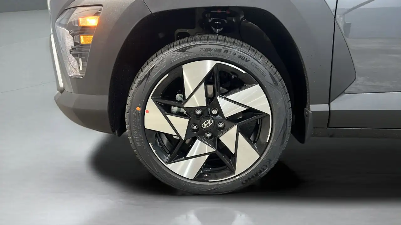 Hyundai KONA снимка Hyundai KONA