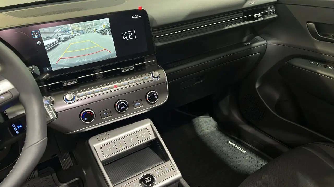 Hyundai KONA снимка Hyundai KONA