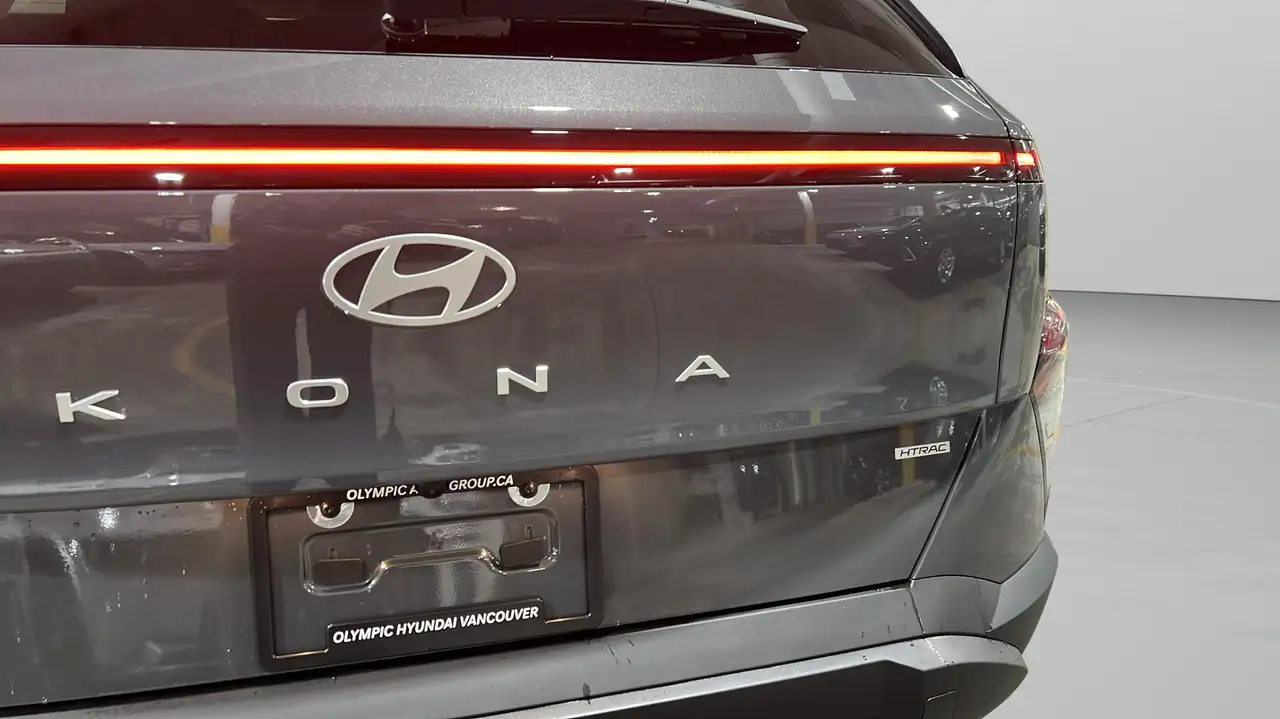 Hyundai KONA снимка Hyundai KONA