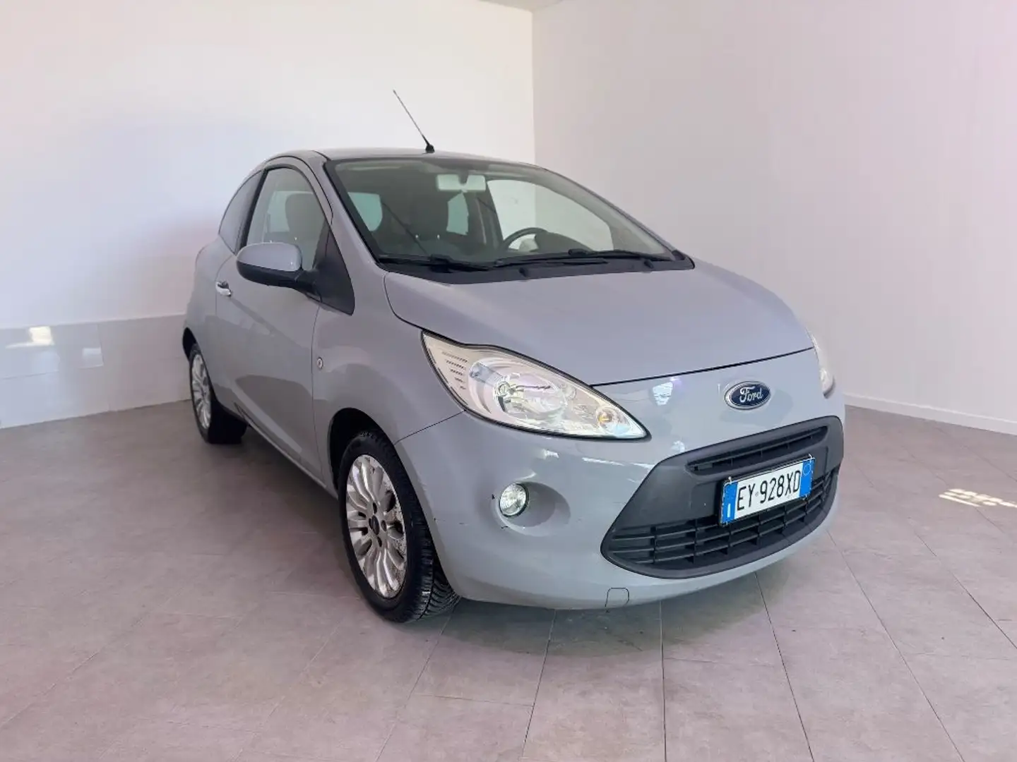 Ford Ka/Ka+ 1.2 8V 69 CV Individual Grigio - 2