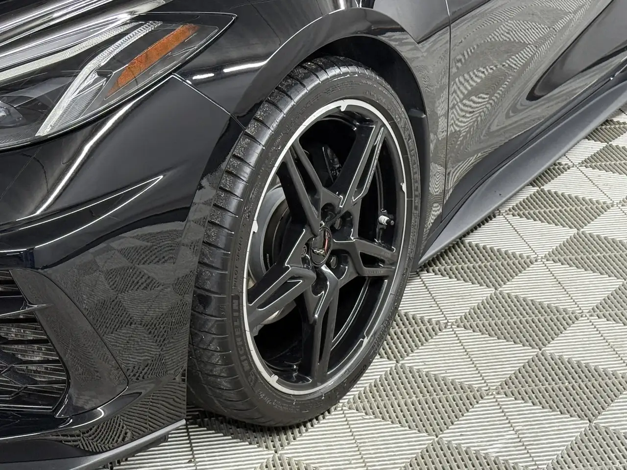 Chevrolet Corvette снимка Chevrolet Corvette