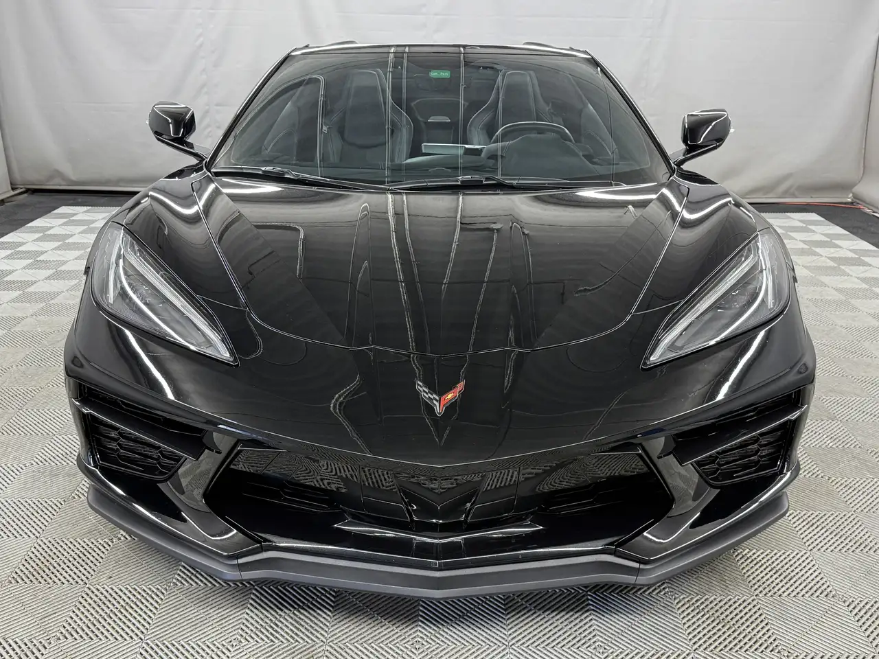 Chevrolet Corvette снимка Chevrolet Corvette