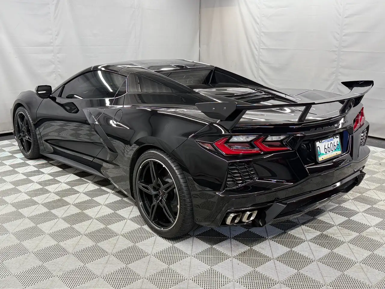 Chevrolet Corvette снимка Chevrolet Corvette