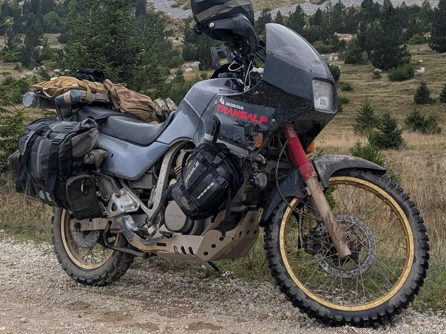 Honda XL 600 Blauw - 1