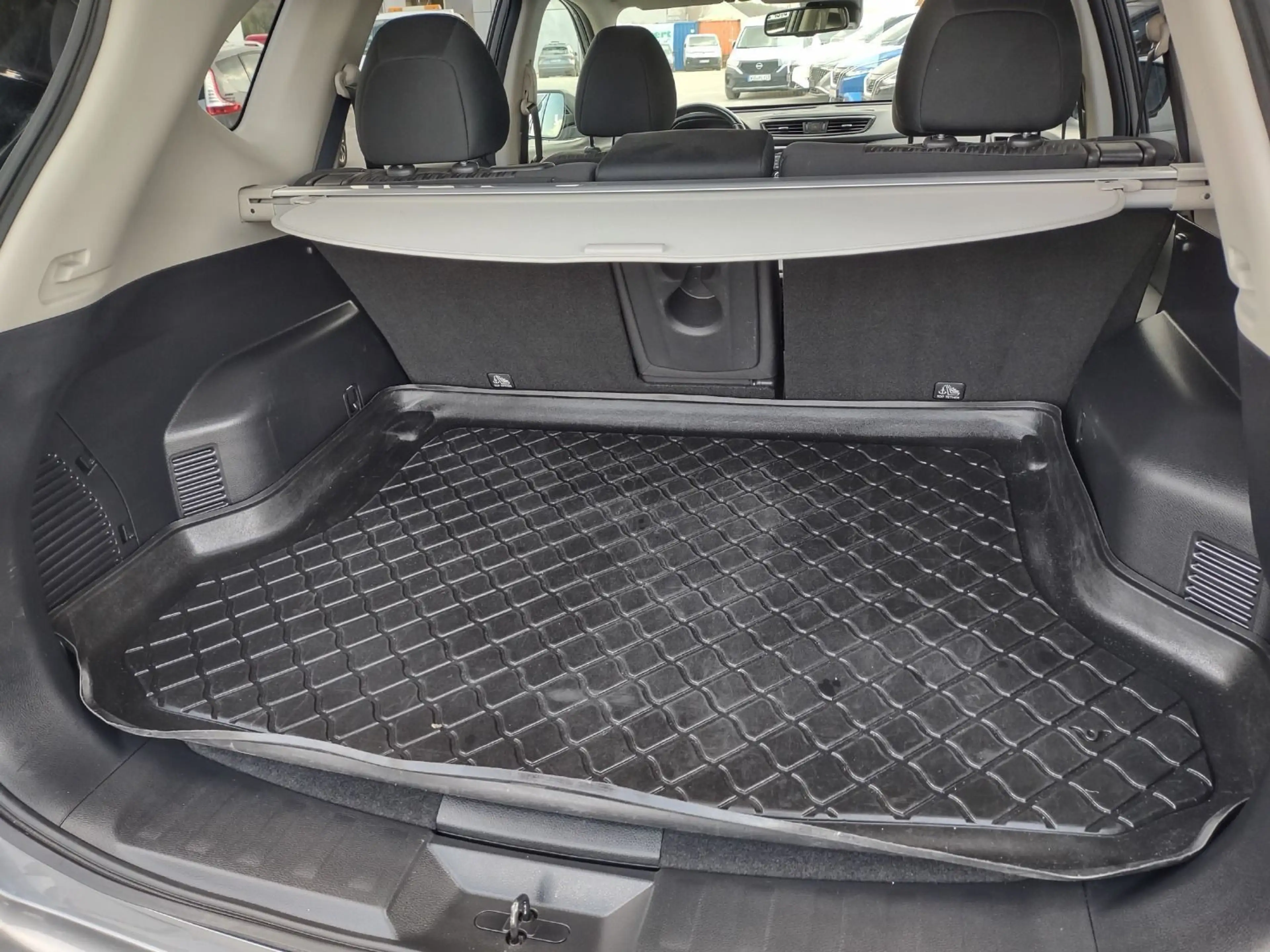 Nissan X-Trail N-Connecta 1.3DIG-T DCT NAVI / Kamera / — photo 9